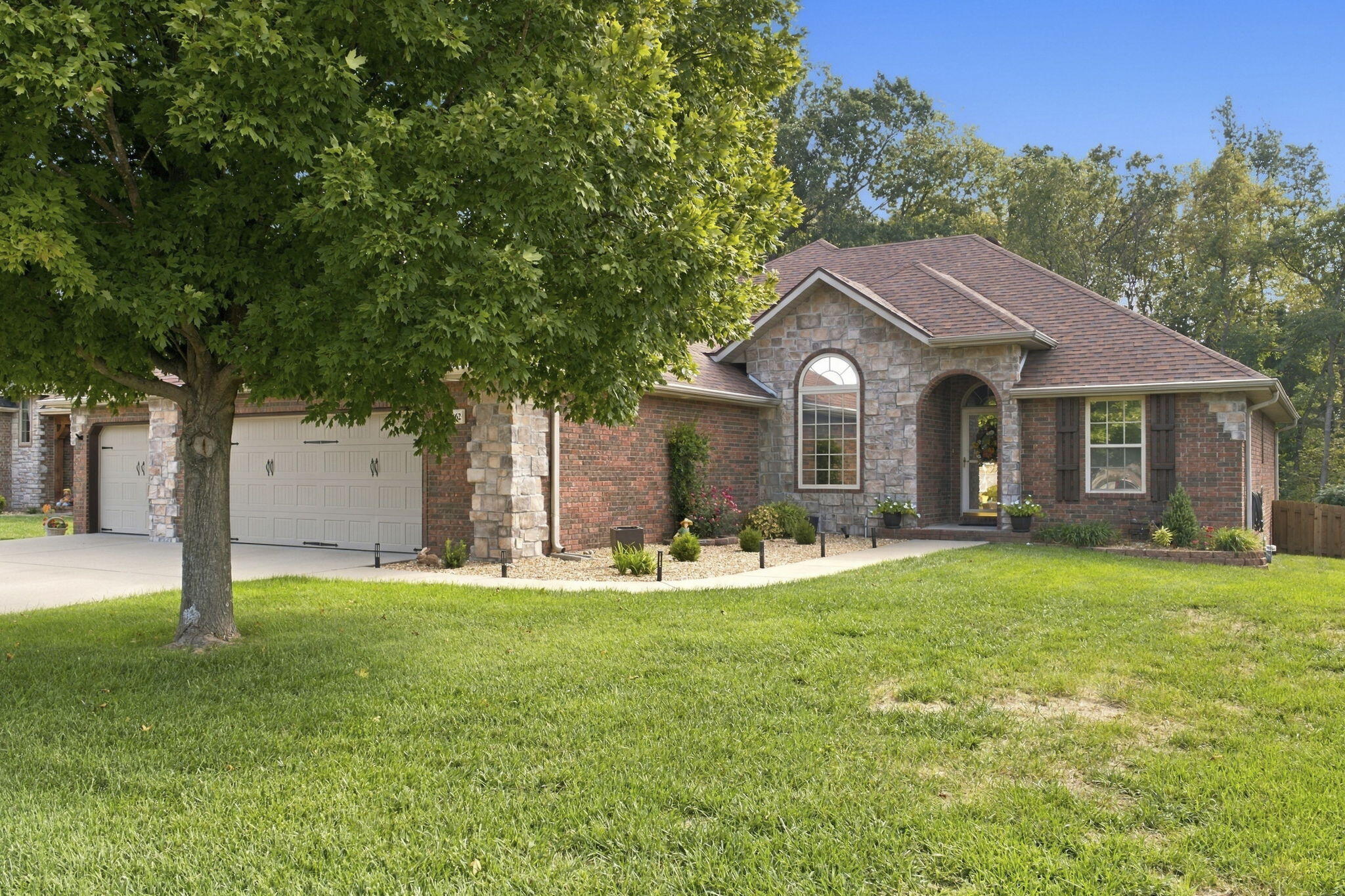 4462 South Frisco Trails Road Property Photo 2