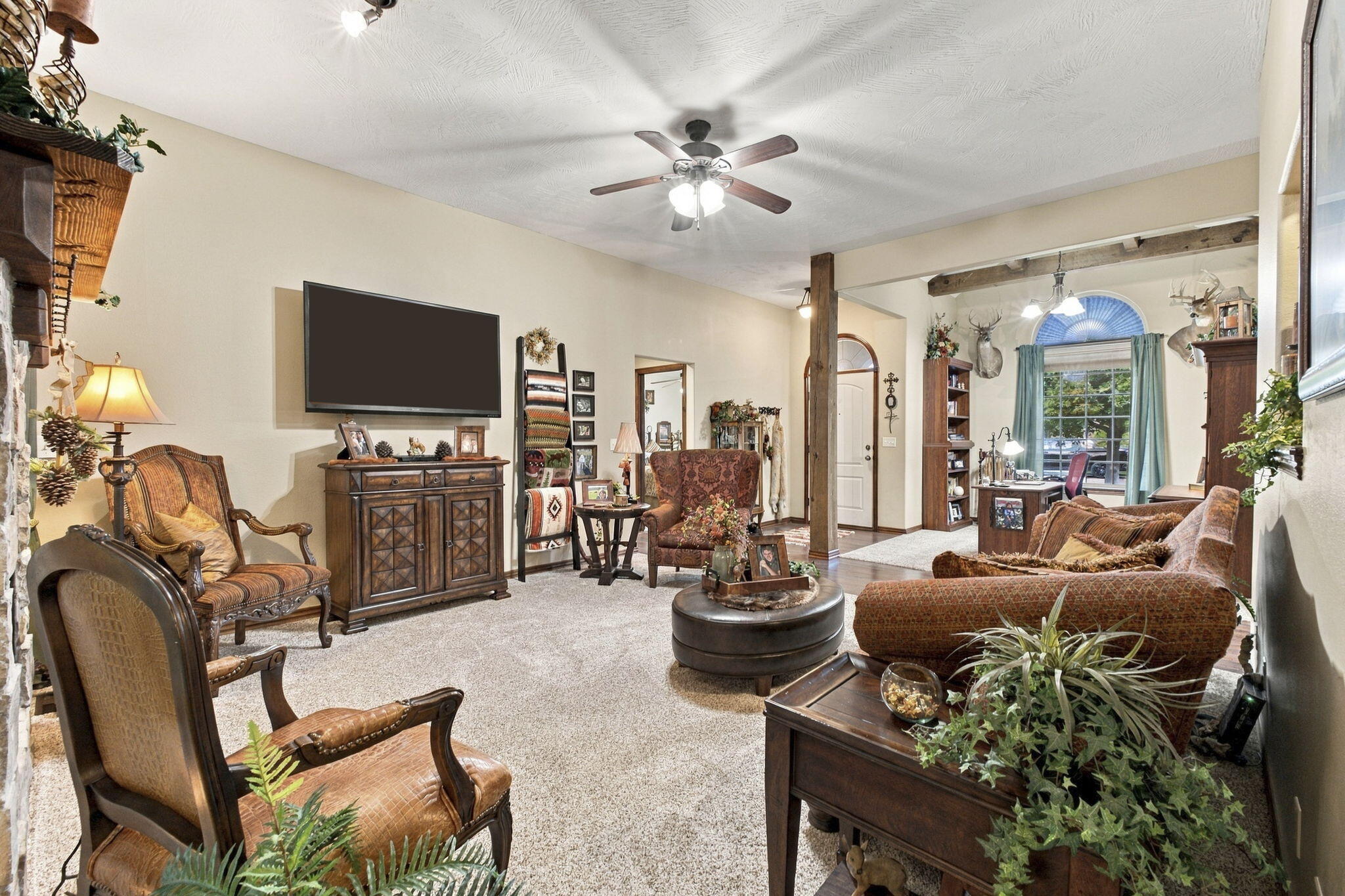 4462 South Frisco Trails Road Property Photo 9