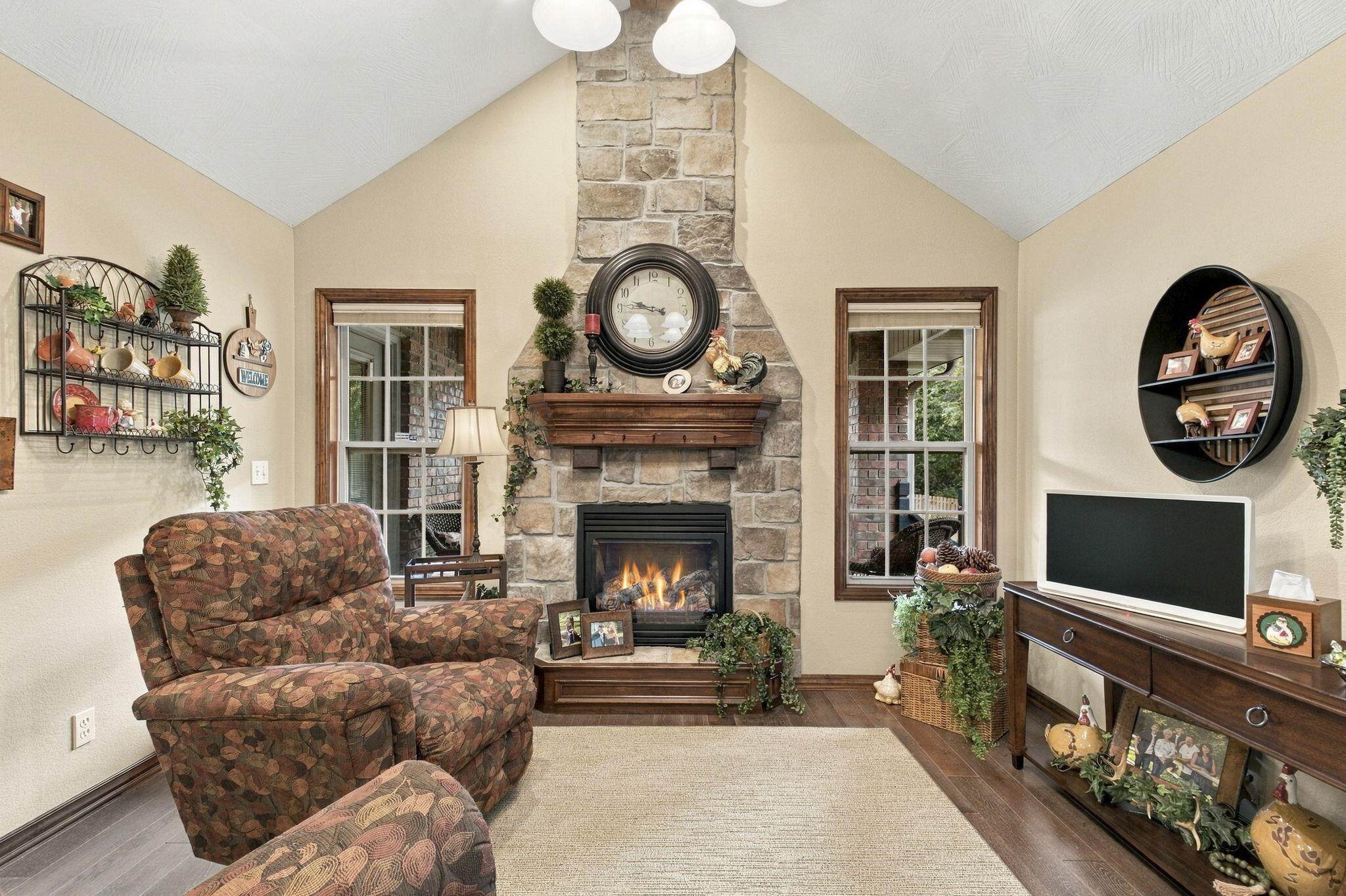 4462 South Frisco Trails Road Property Photo 15