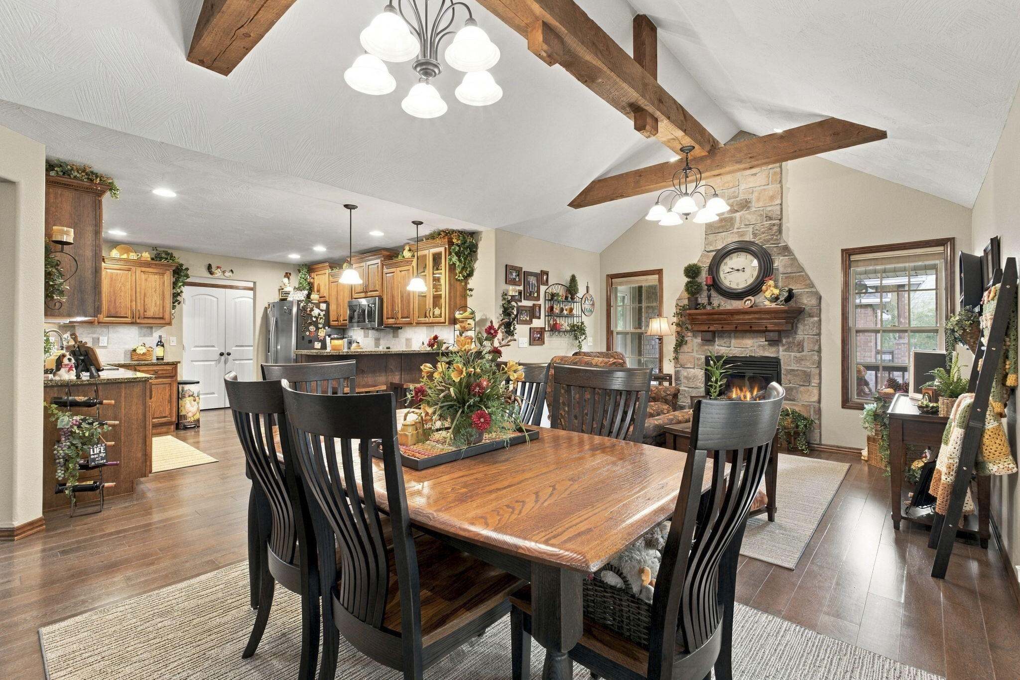4462 South Frisco Trails Road Property Photo 16
