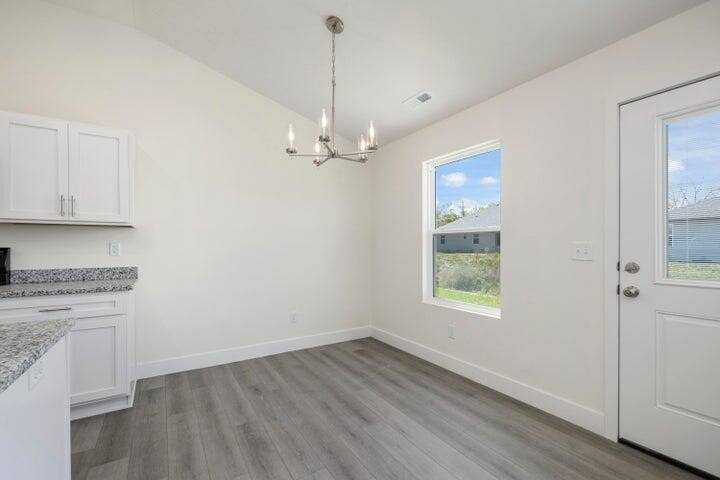 1325 West Kay Street Property Photo 8