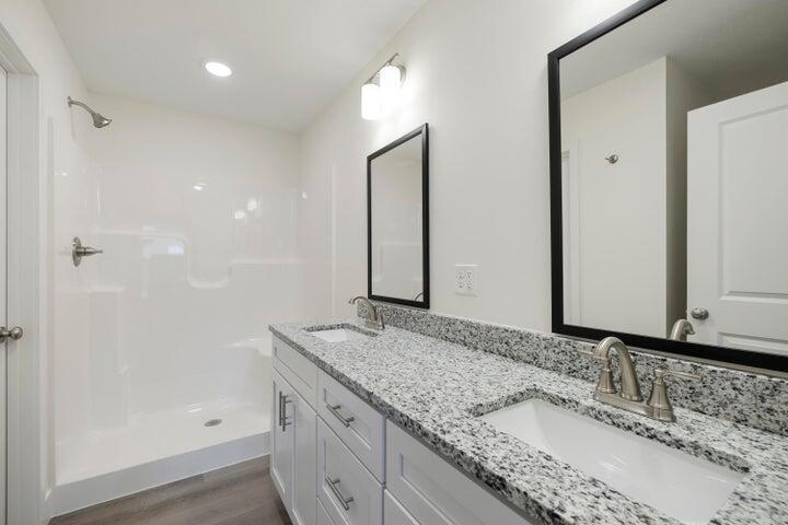 1325 West Kay Street Property Photo 13