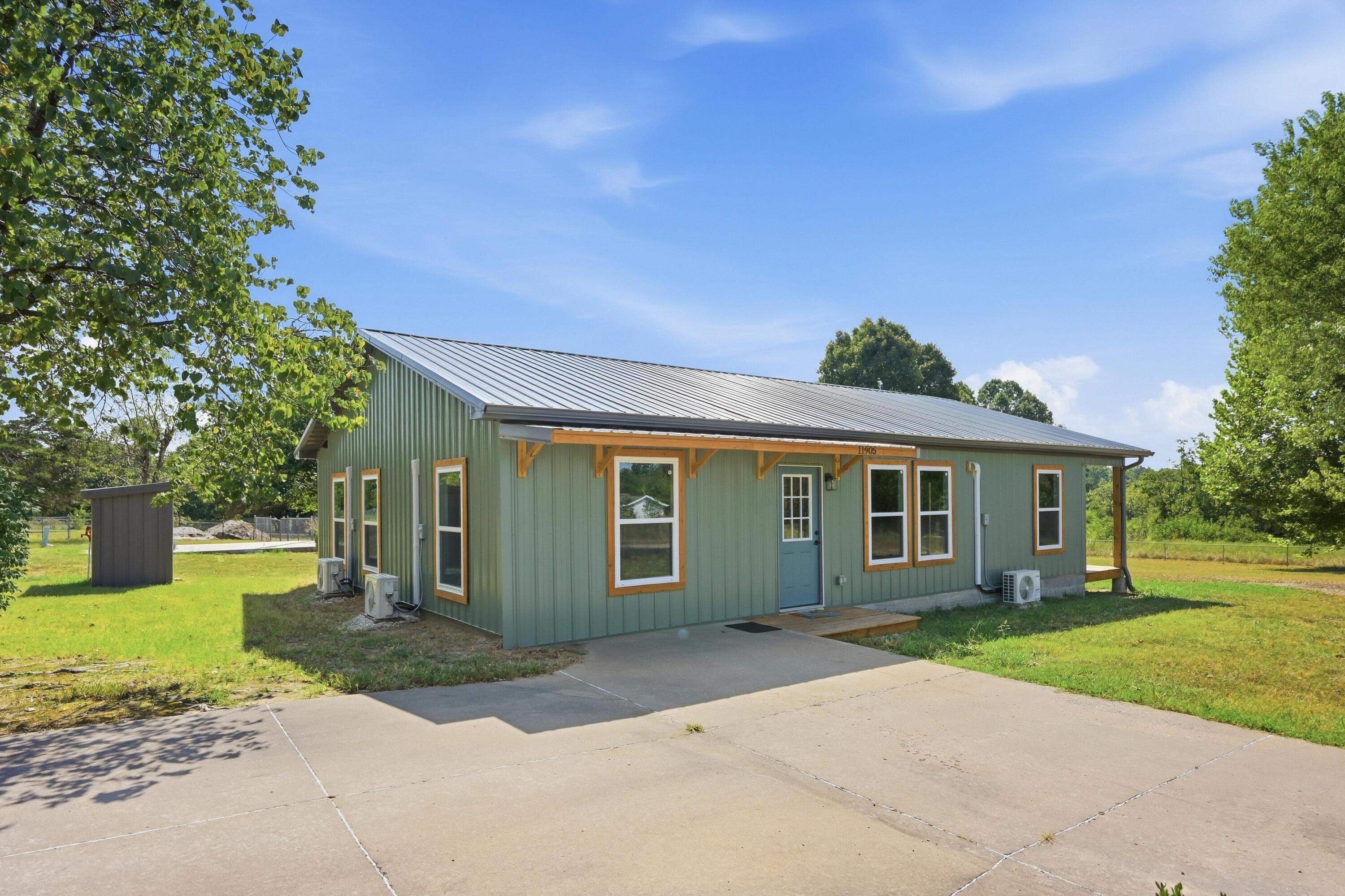 11905 Opal Lane Property Photo 1