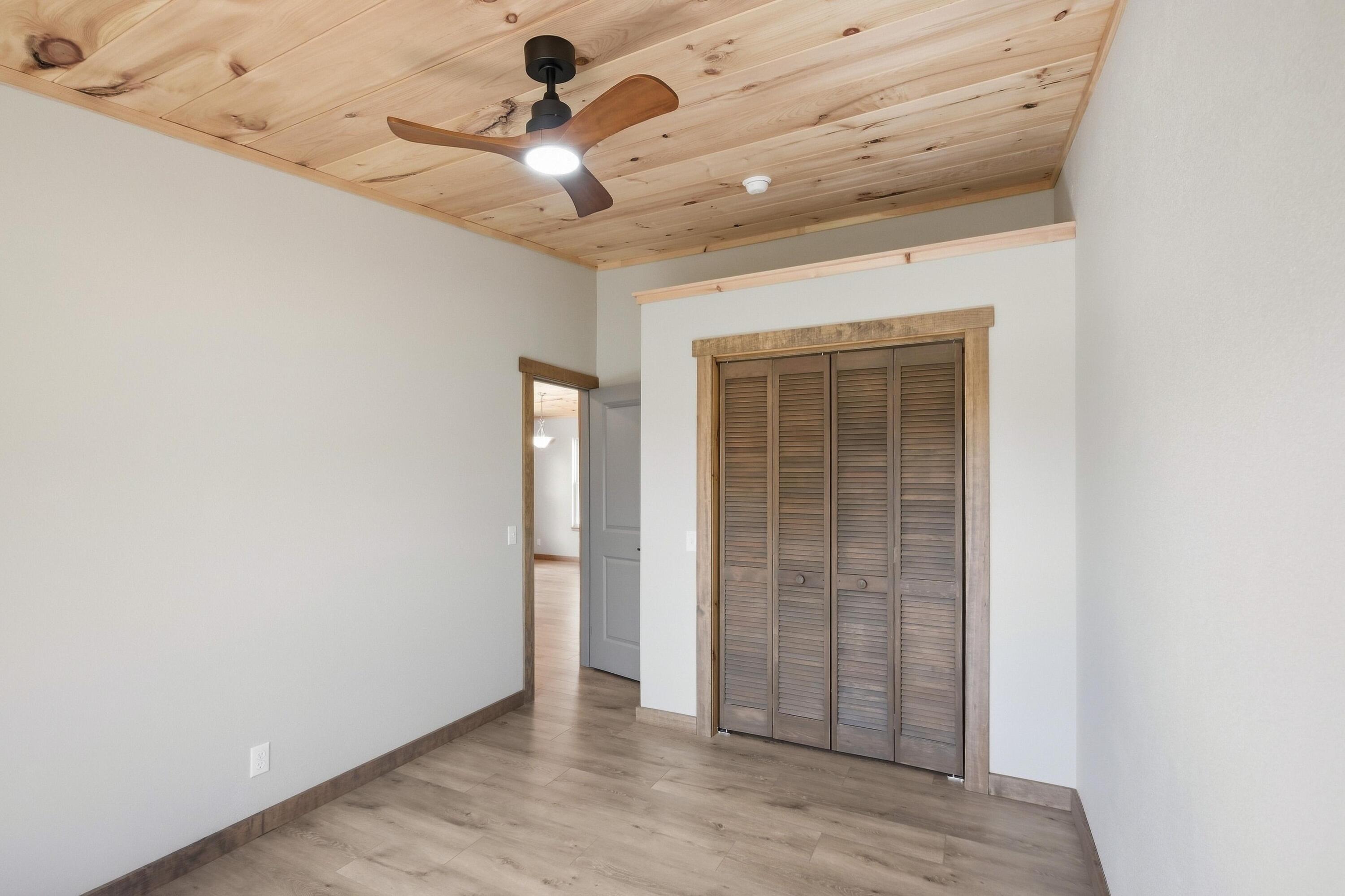 11905 Opal Lane Property Photo 29