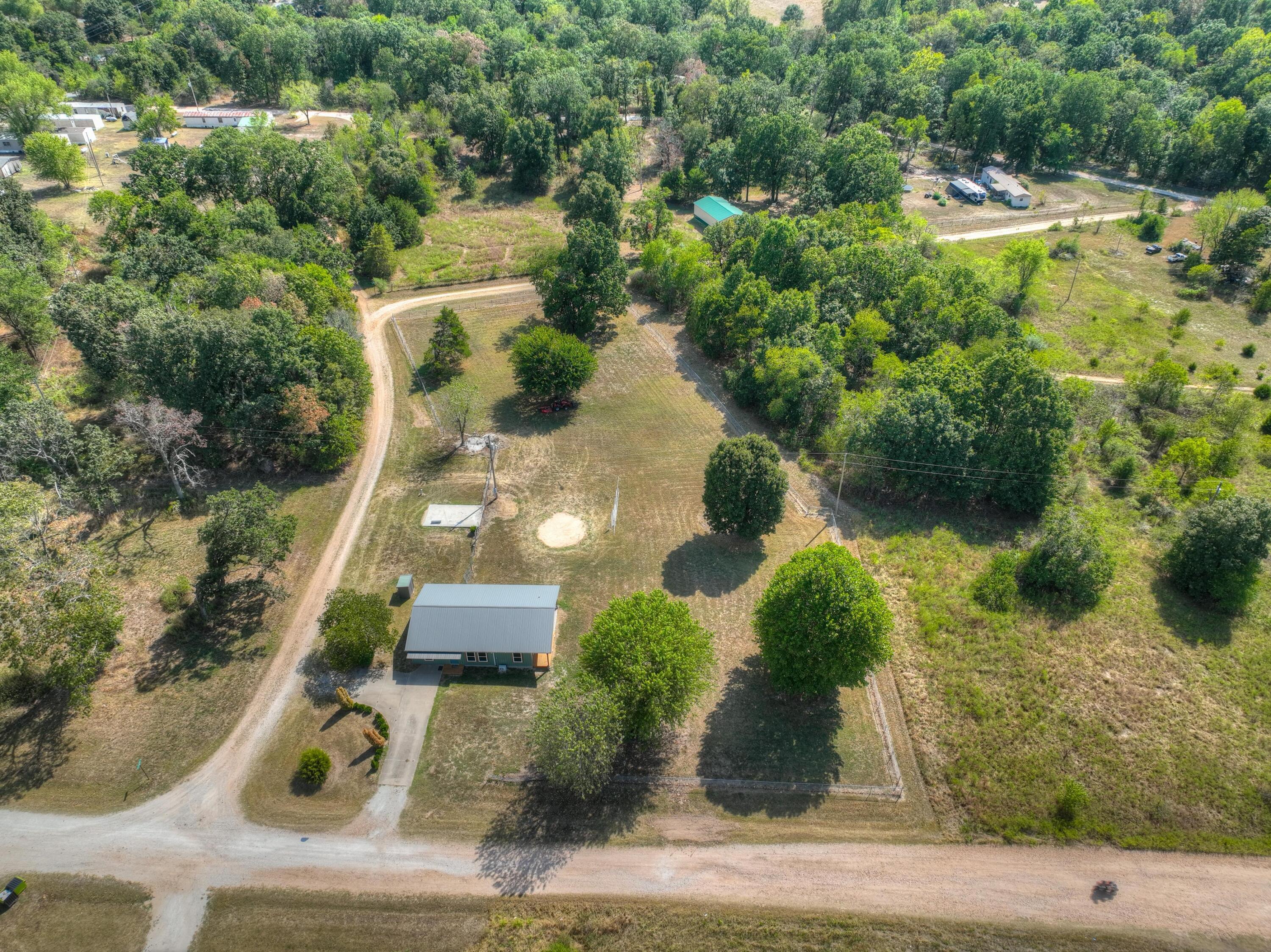 11905 Opal Lane Property Photo 49