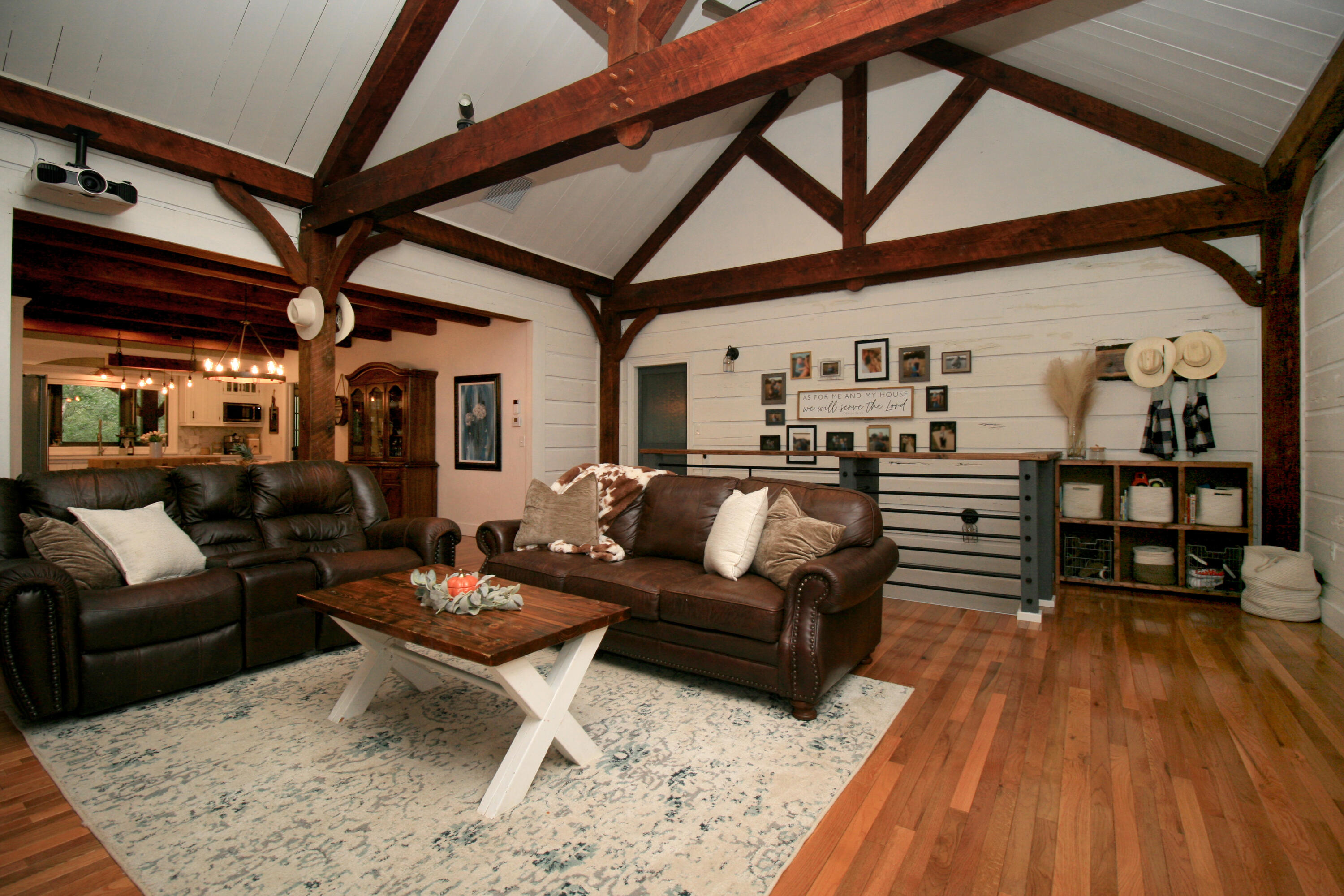 1446 South Oak Hill Court Property Photo 14
