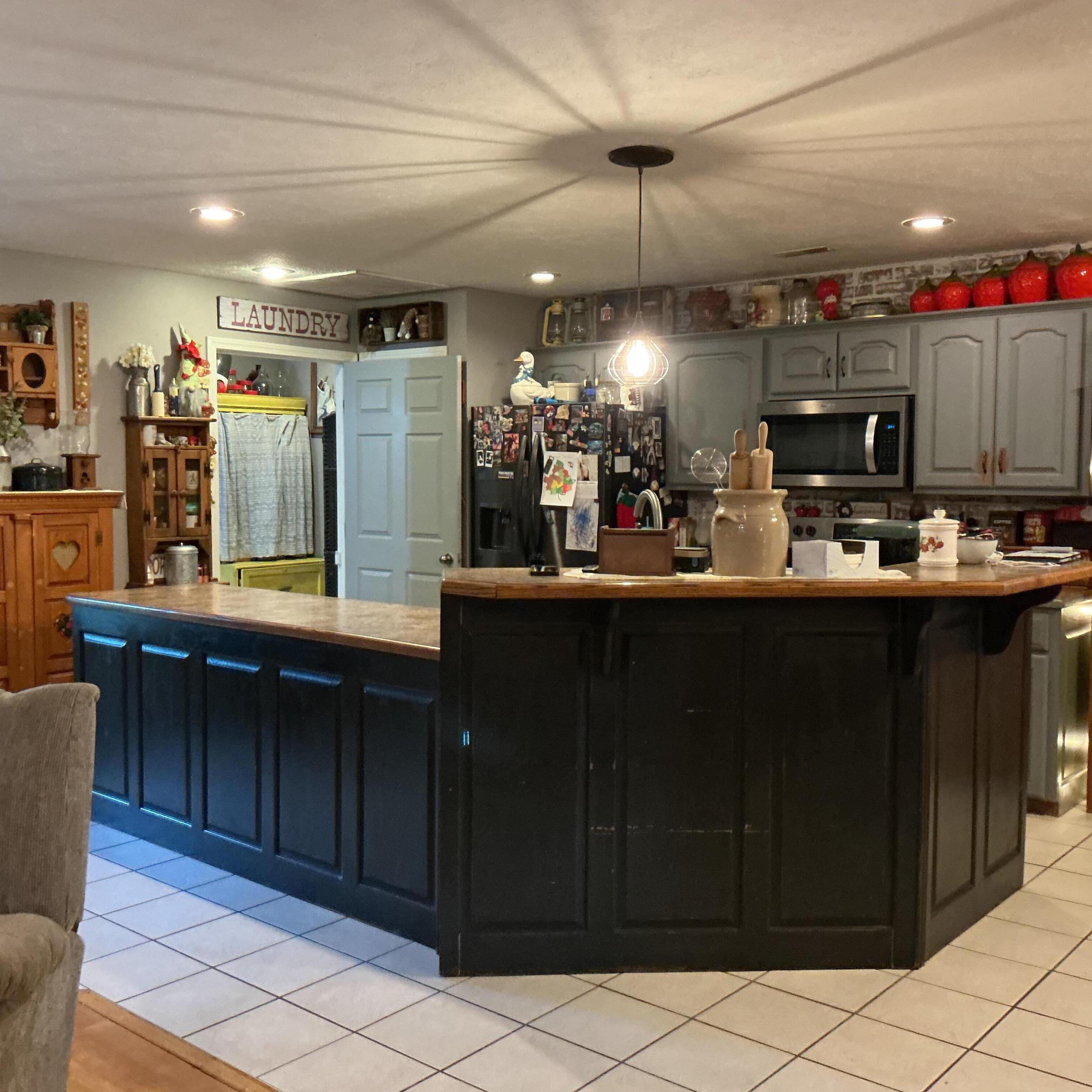 780 East Laird Street Property Photo 12
