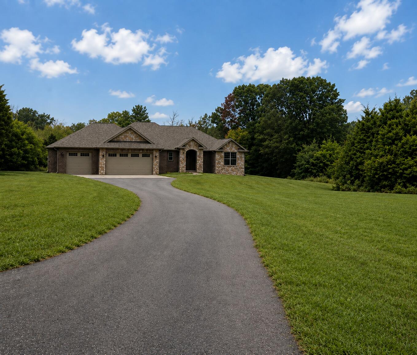 235 Sandy Forest Lane Property Photo 2