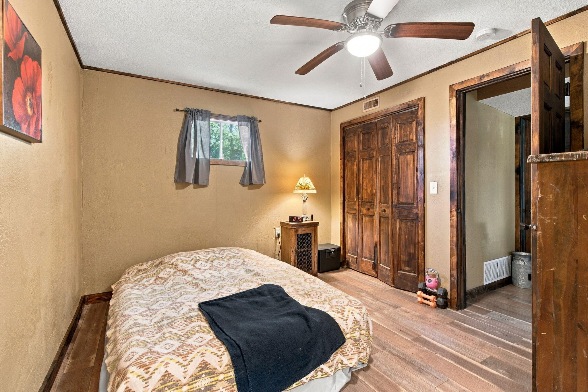 1166 Mills Road Property Photo 16