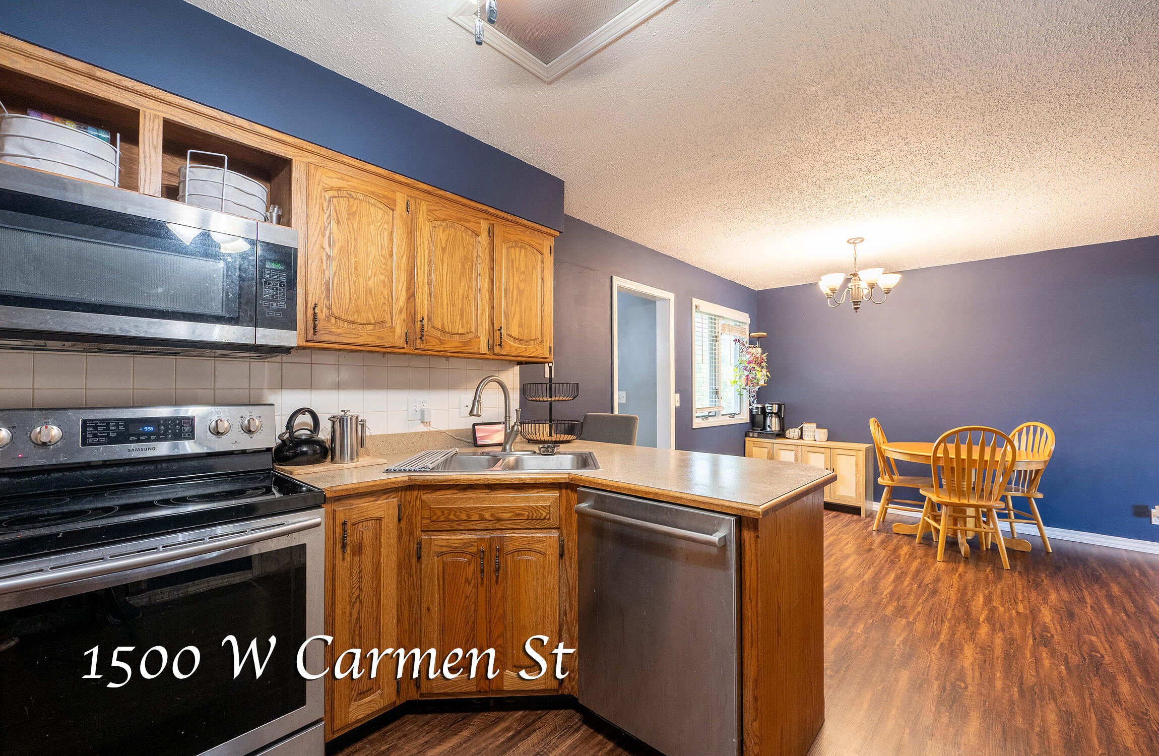 1500 West Carmen Street Property Photo 13
