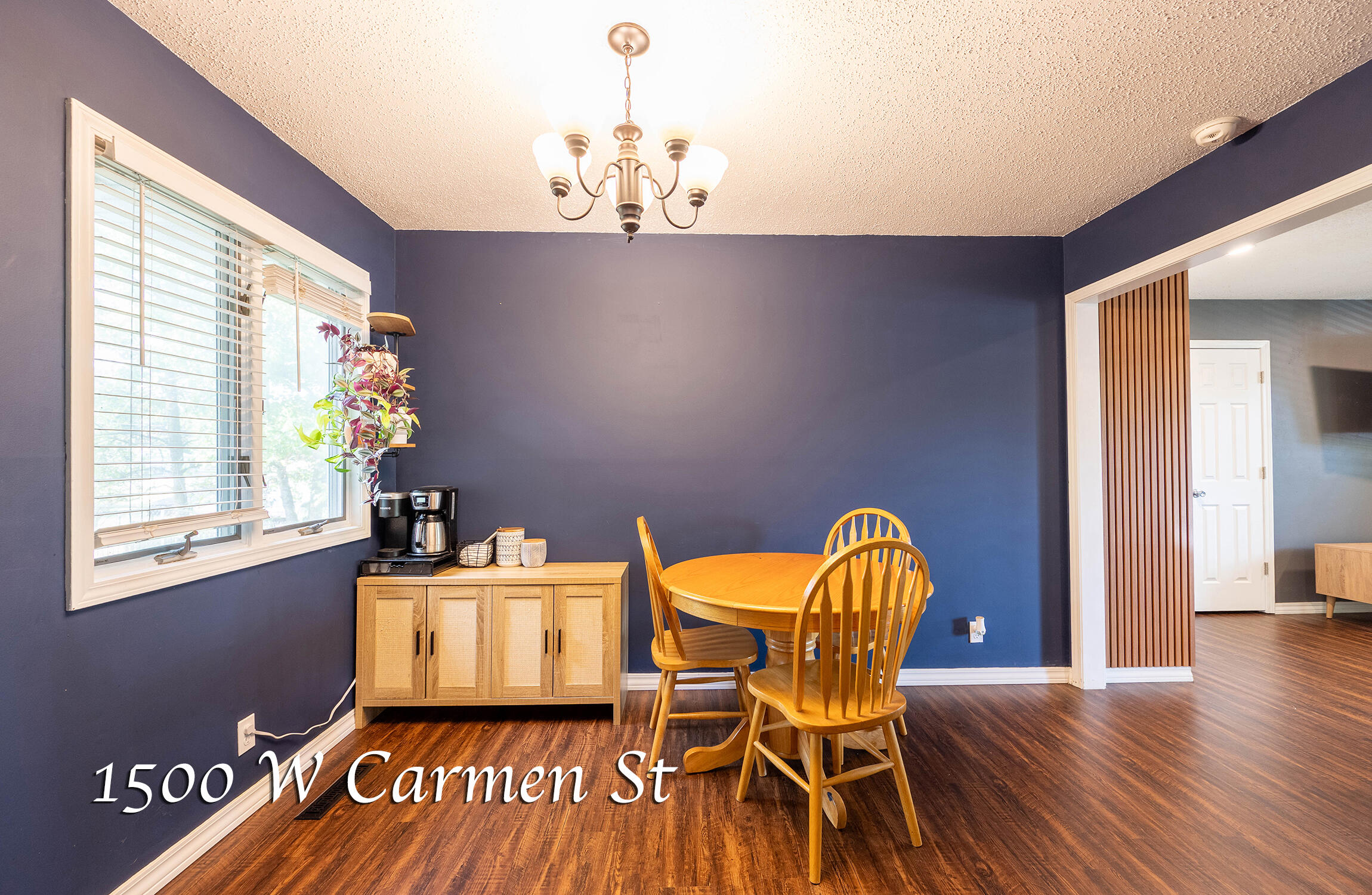 1500 West Carmen Street Property Photo 14