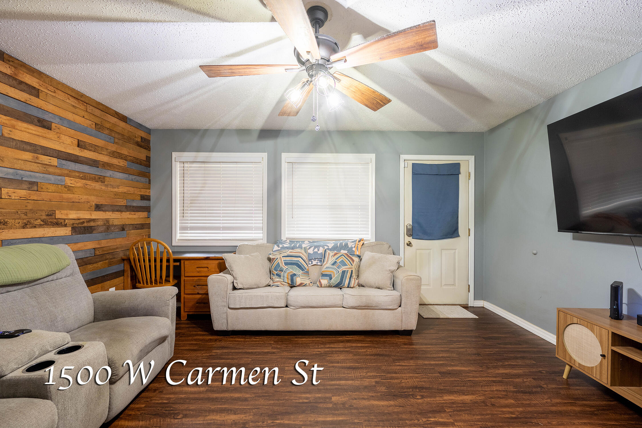 1500 West Carmen Street Property Photo 17