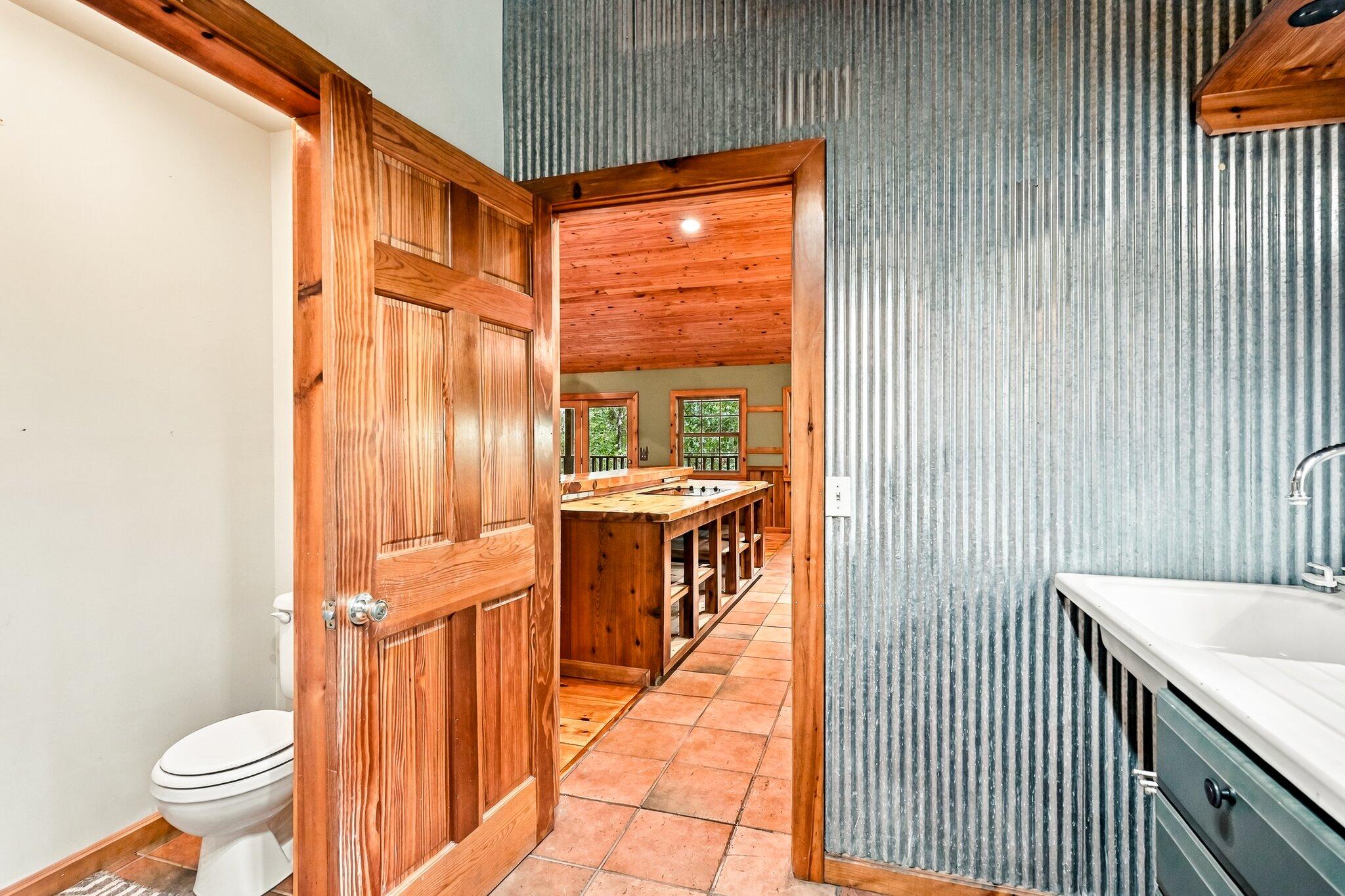 261 Wintergrape Lane Property Photo 18