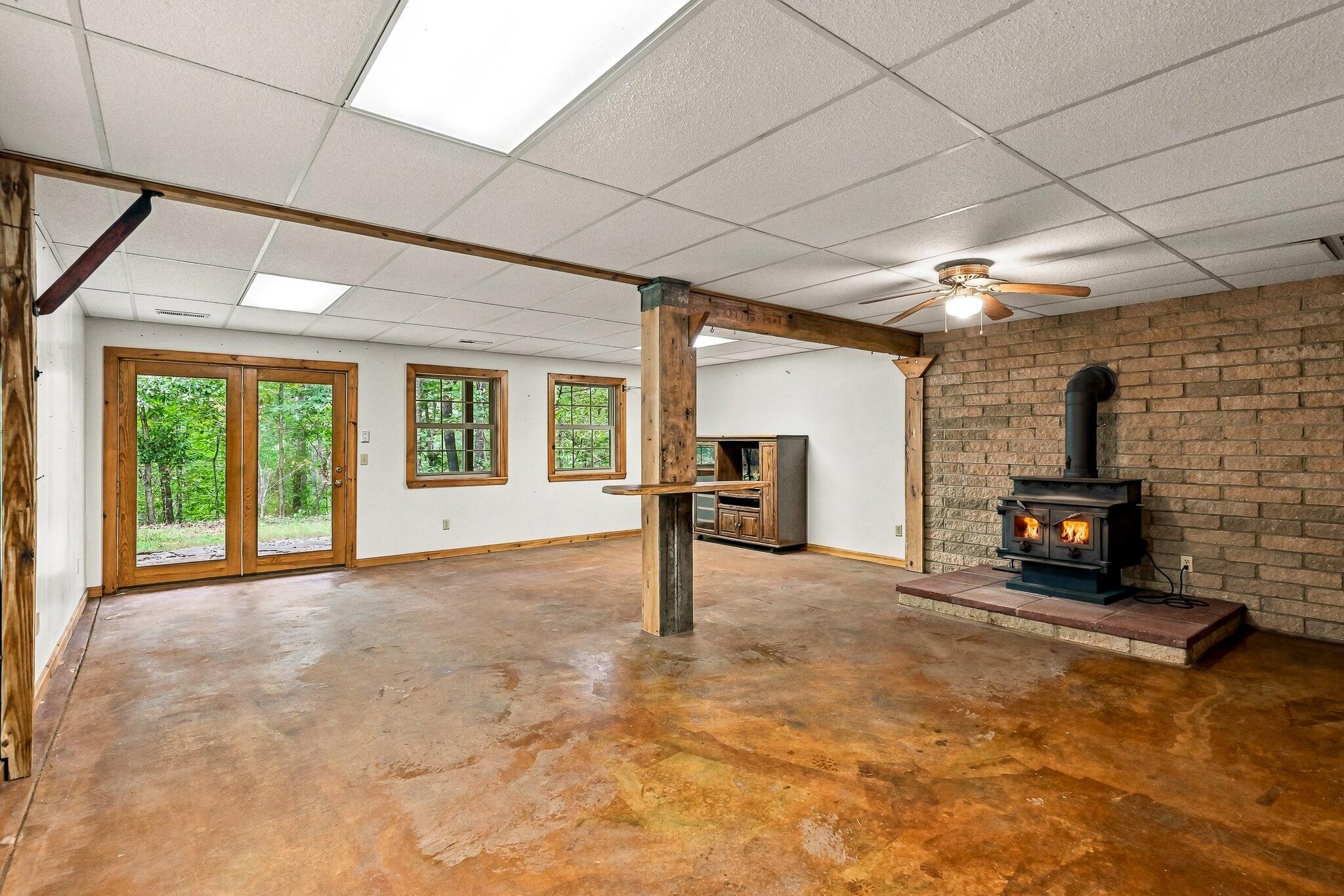 261 Wintergrape Lane Property Photo 33