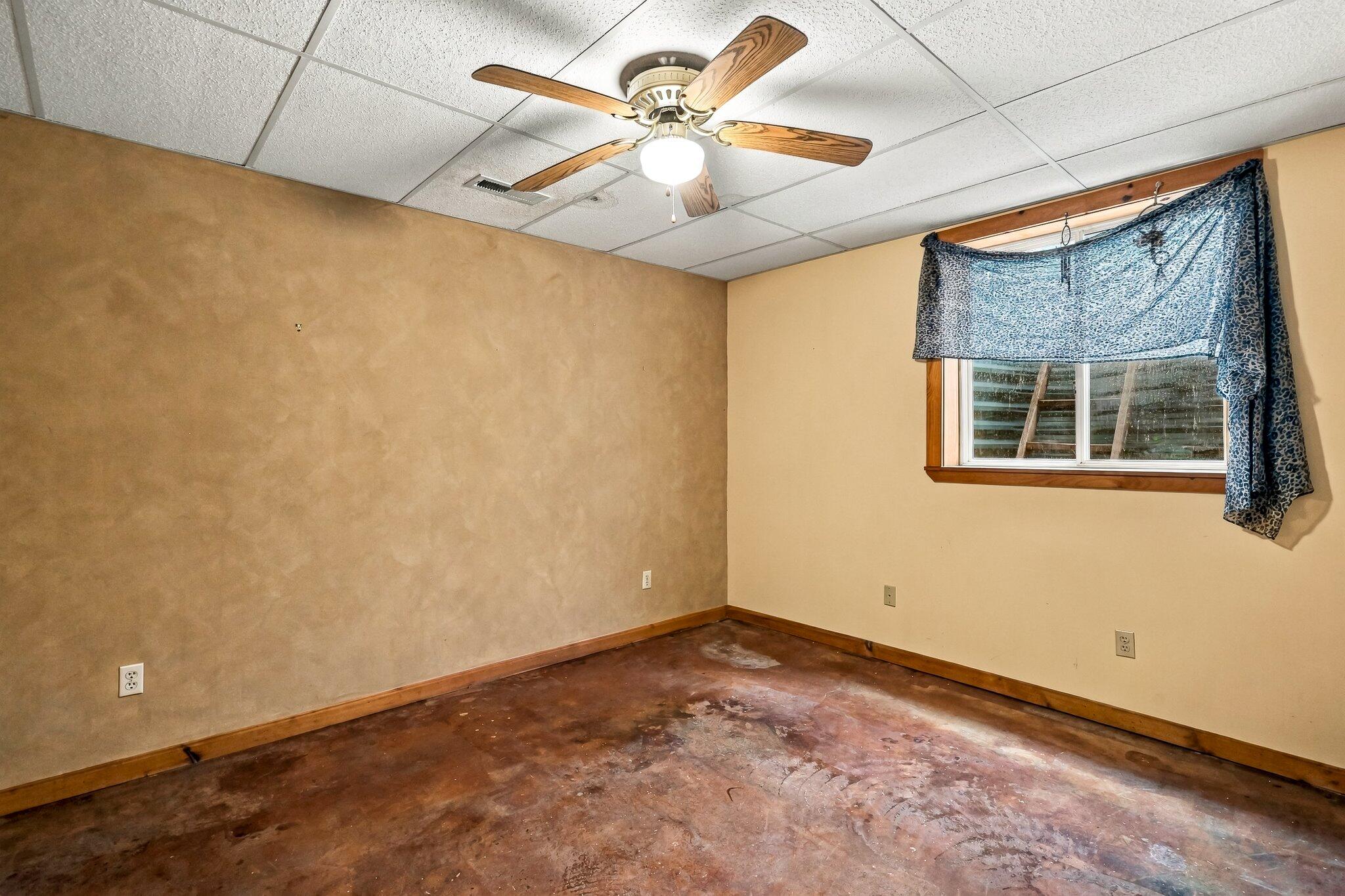 261 Wintergrape Lane Property Photo 37