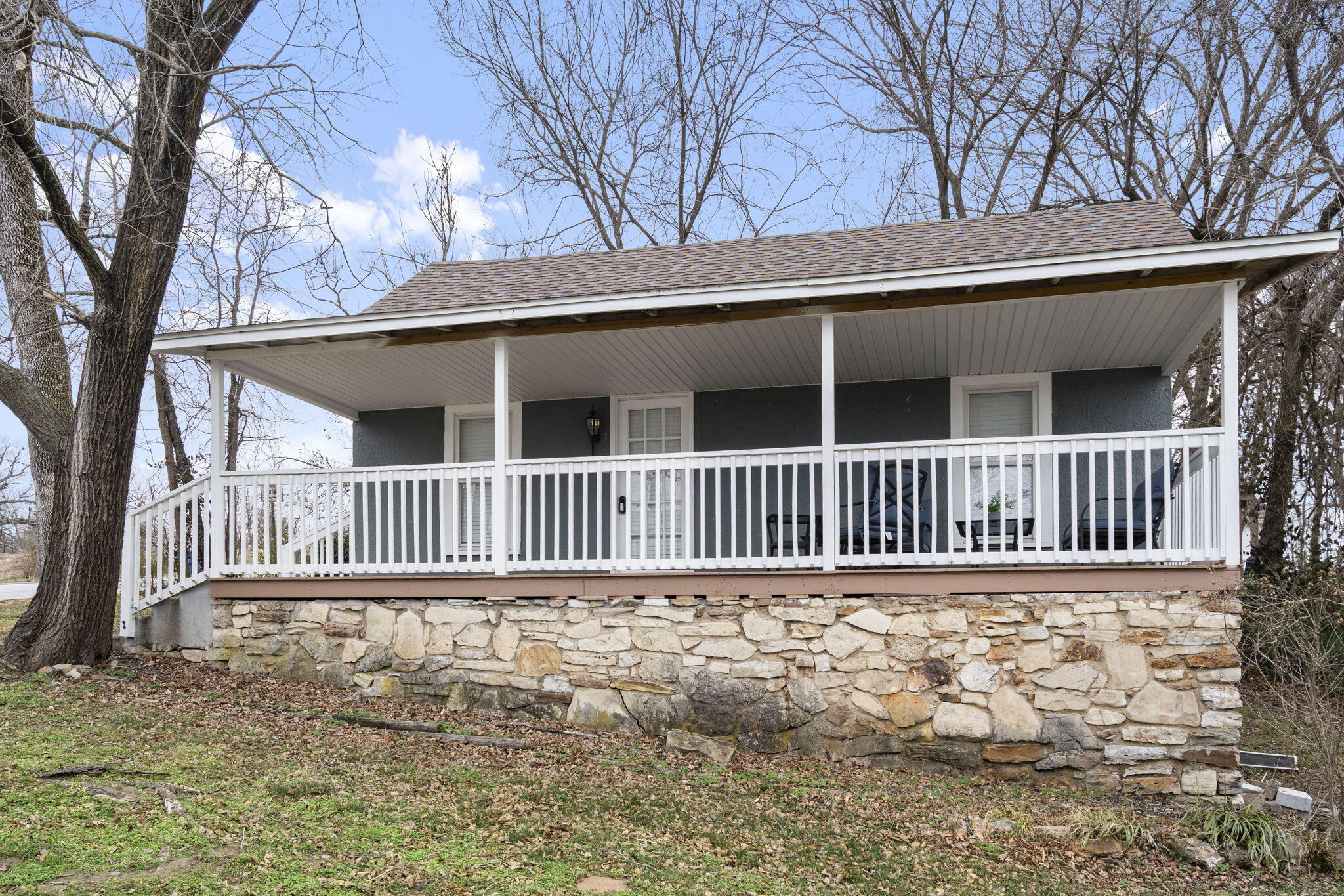 405 & 407 West College Street Property Photo 44