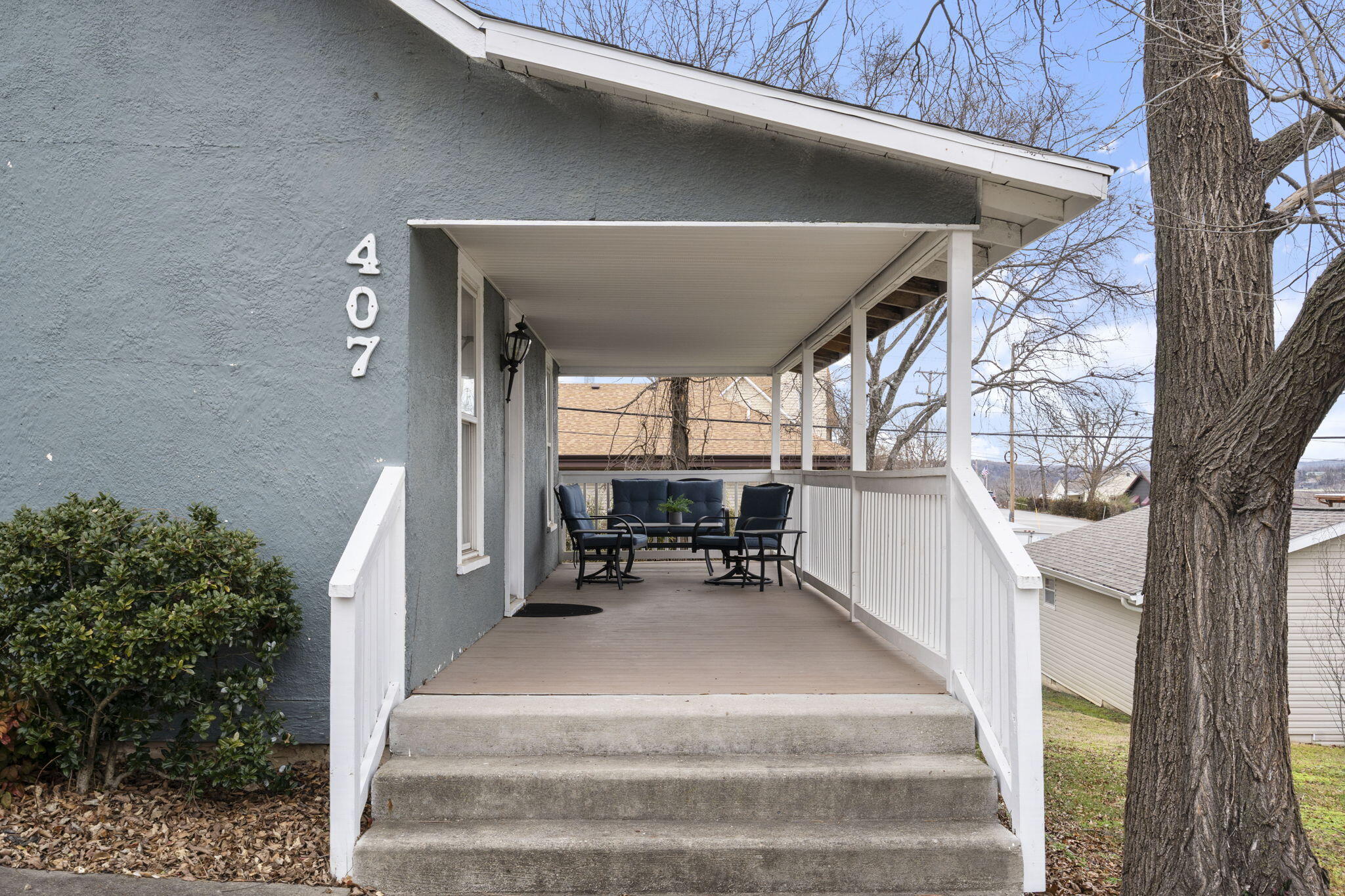 405 & 407 West College Street Property Photo 46