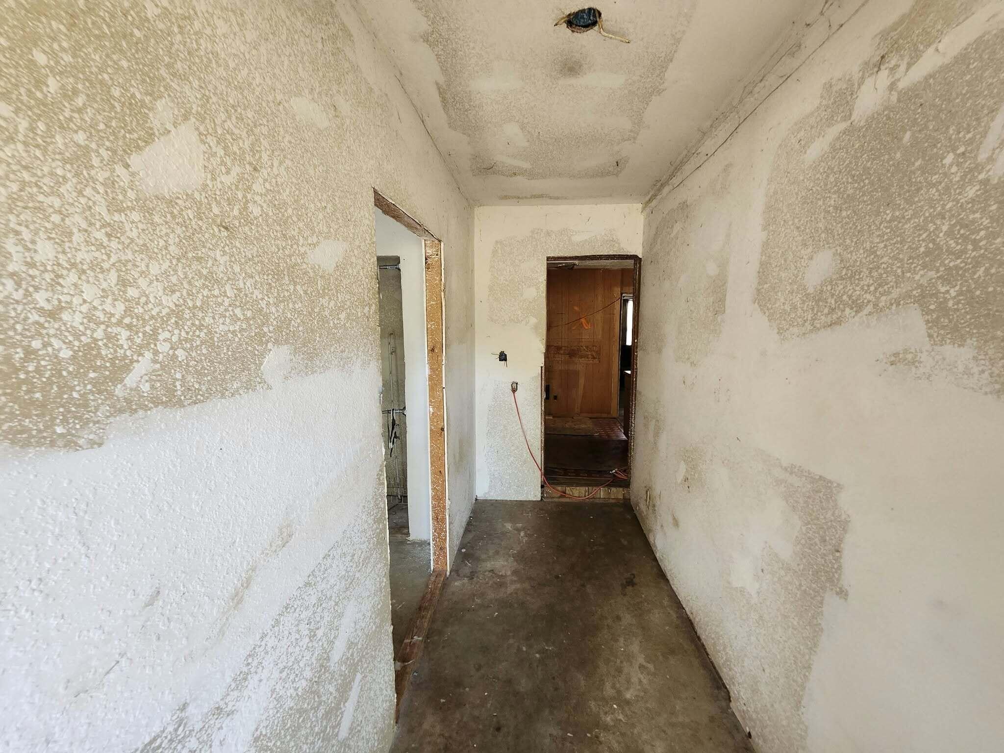 10090 Sunshine Drive Property Photo 4
