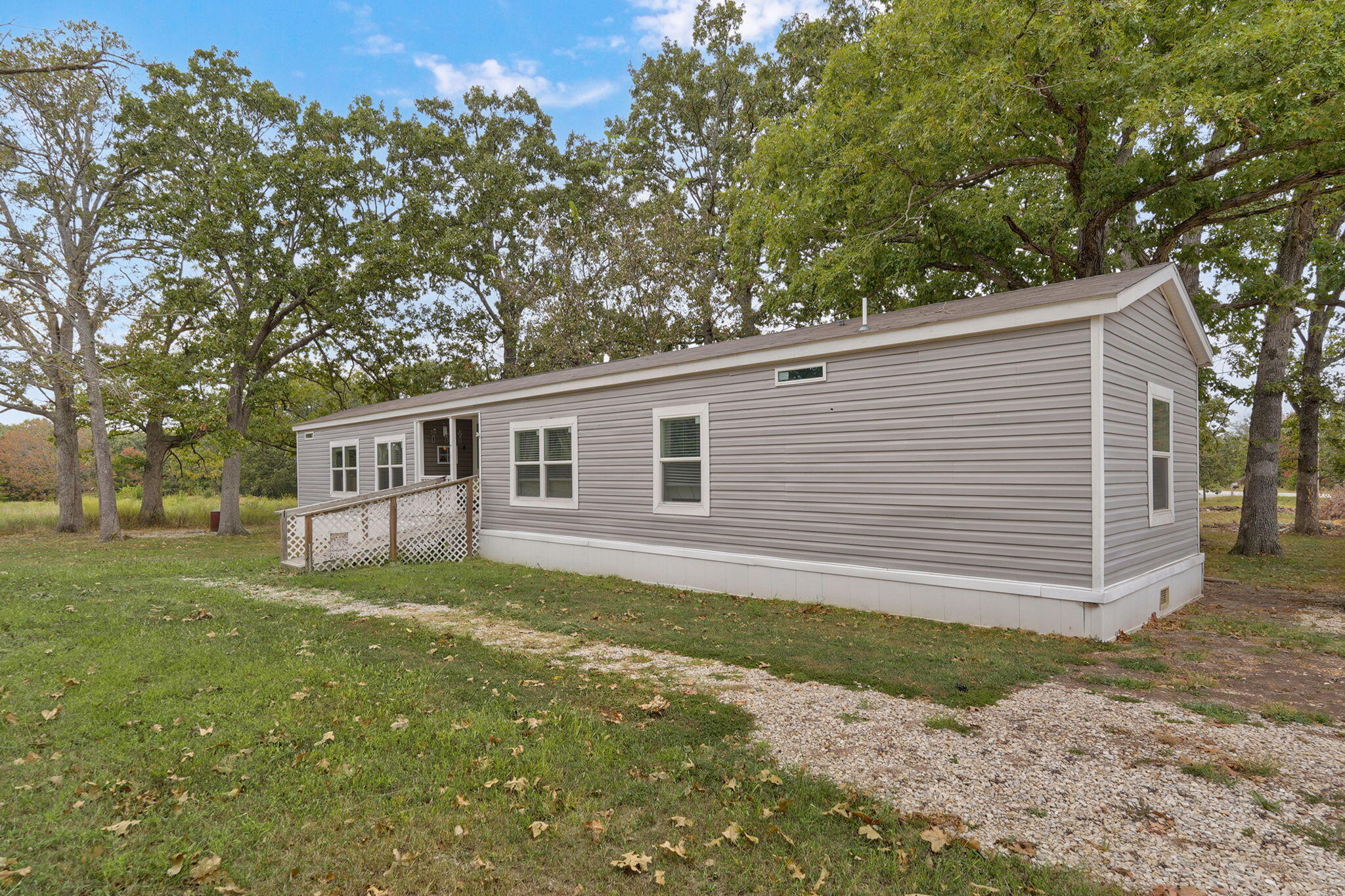 2041 2043 Us Highway 65 Property Photo 1