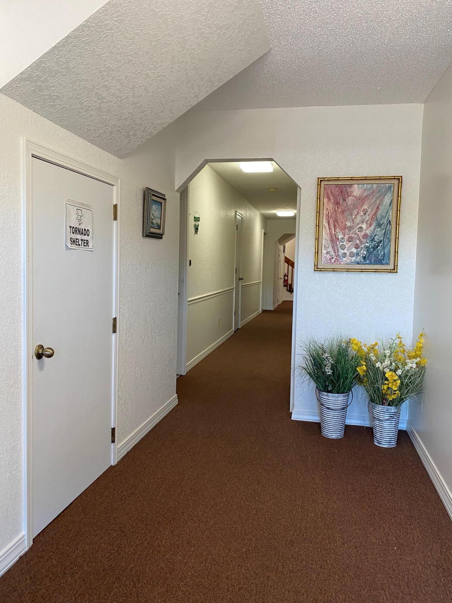160 Wilshire Drive 62 Property Photo 5
