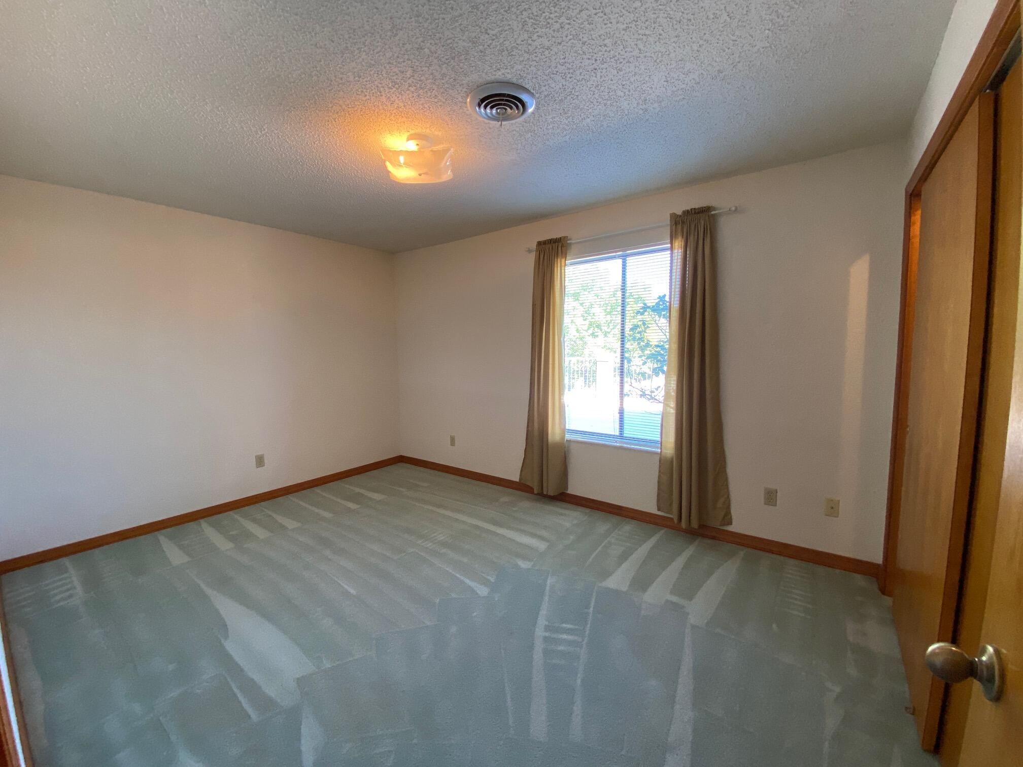 160 Wilshire Drive 62 Property Photo 15