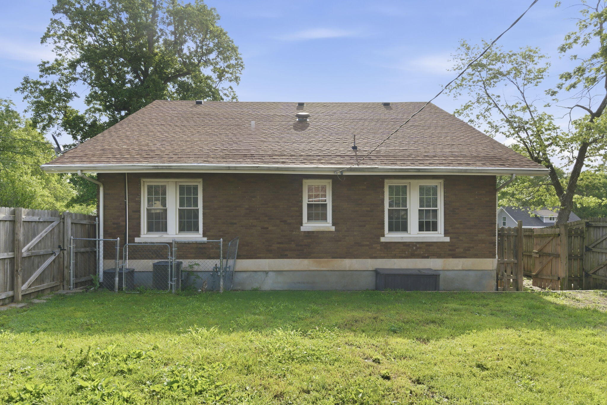 600 North Central Avenue Property Photo 24
