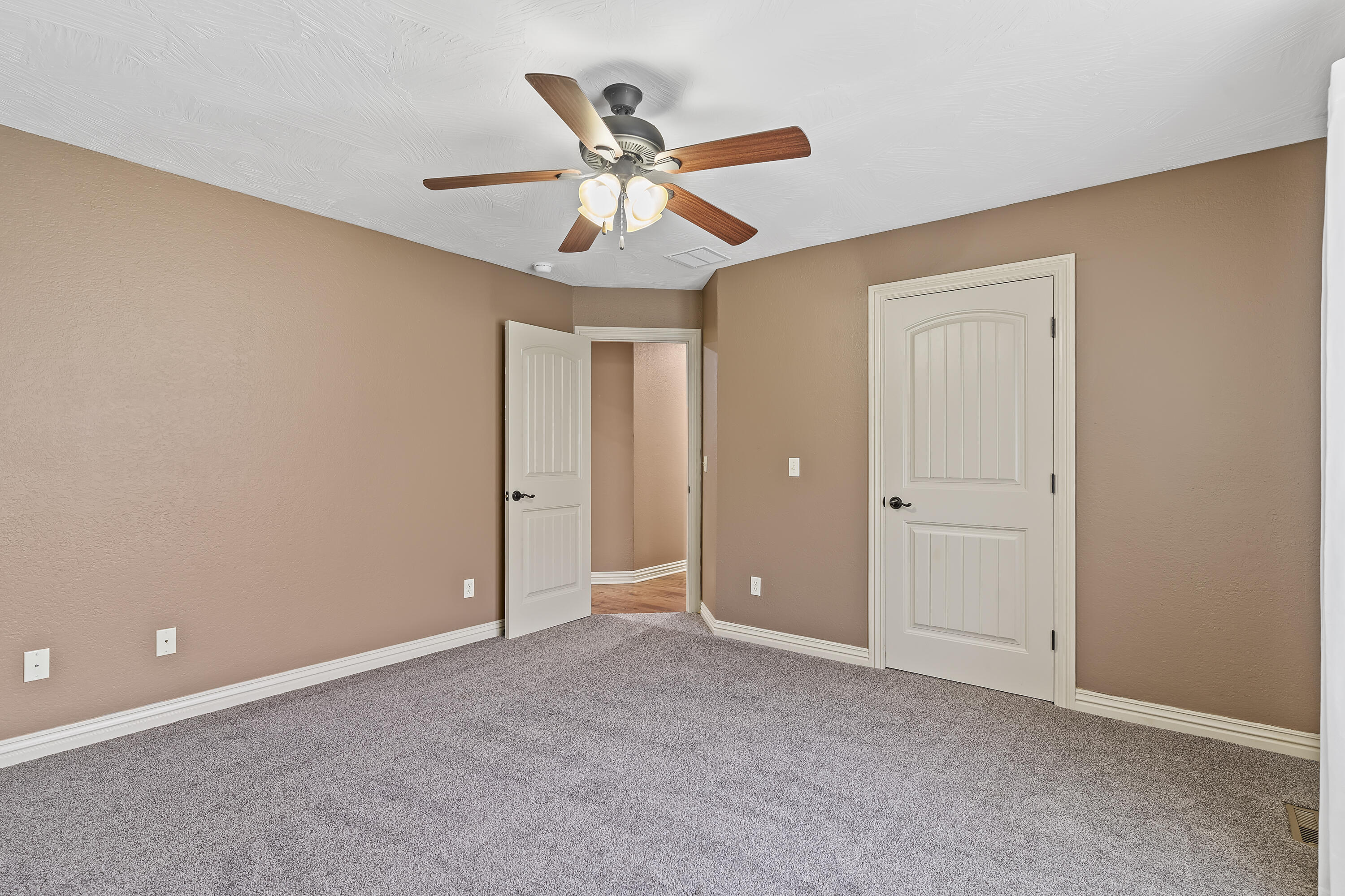 7008 Calabash Street Property Photo 36