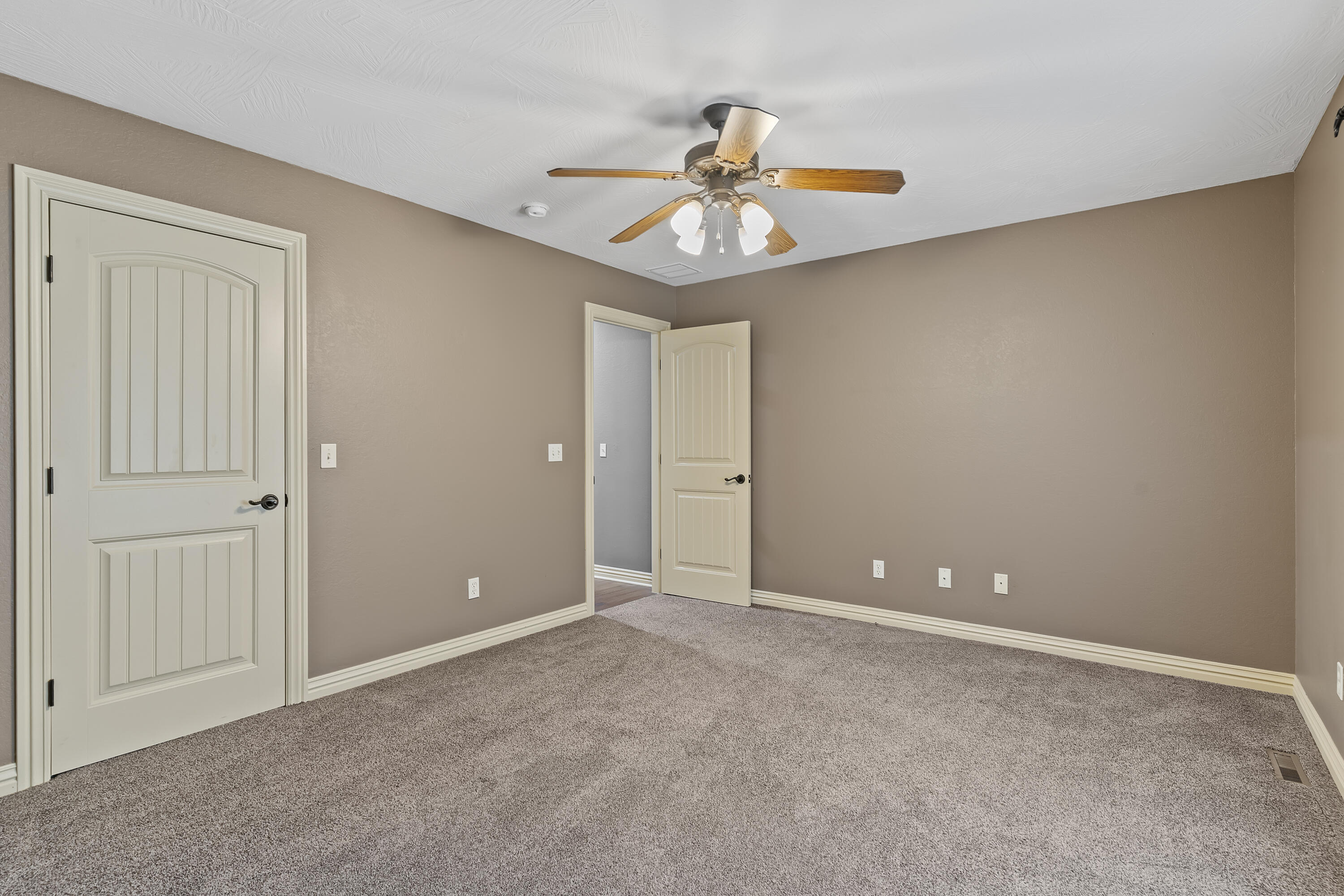 7008 Calabash Street Property Photo 39