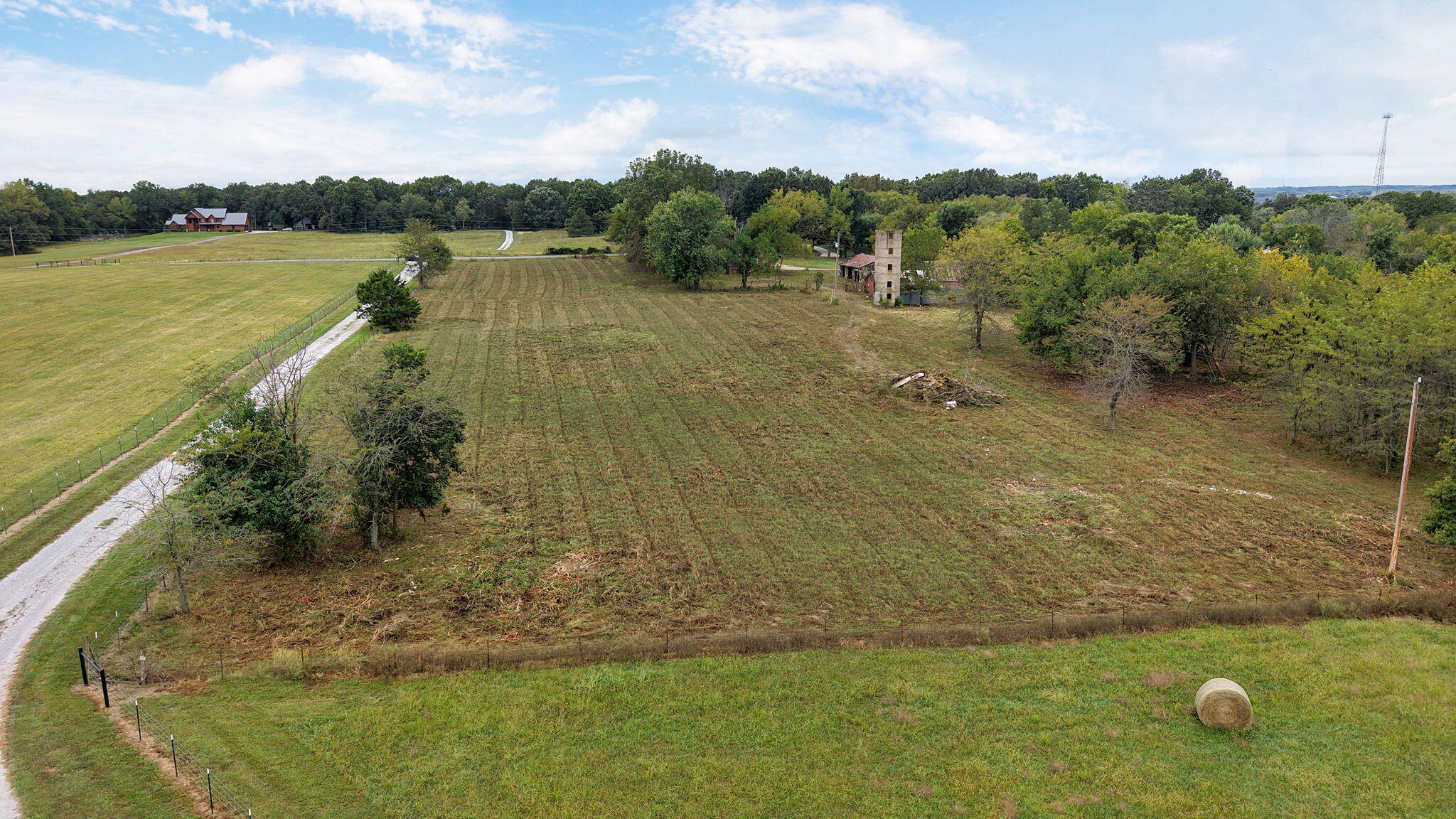2033 West Union Chapel Road Property Photo 6