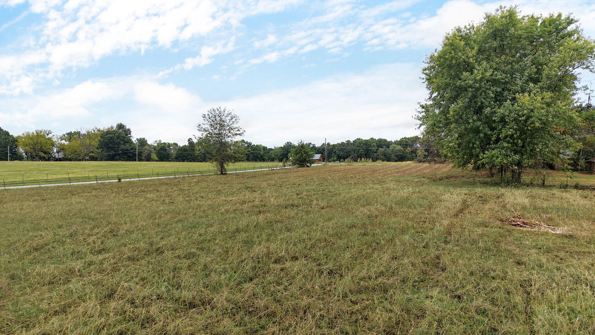 2033 West Union Chapel Road Property Photo 8