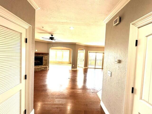 53 Royal Vista Drive 201 Property Photo 16