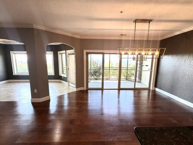 53 Royal Vista Drive 201 Property Photo 17