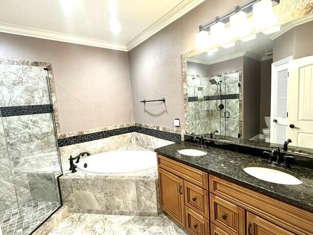 53 Royal Vista Drive 201 Property Photo 37