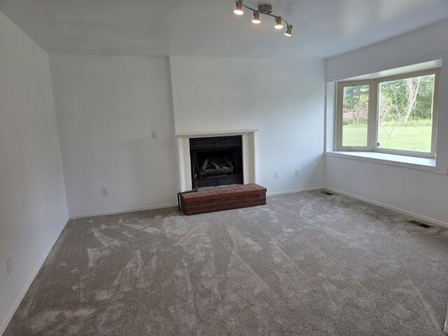 1549 Cox Lane South Property Photo 5
