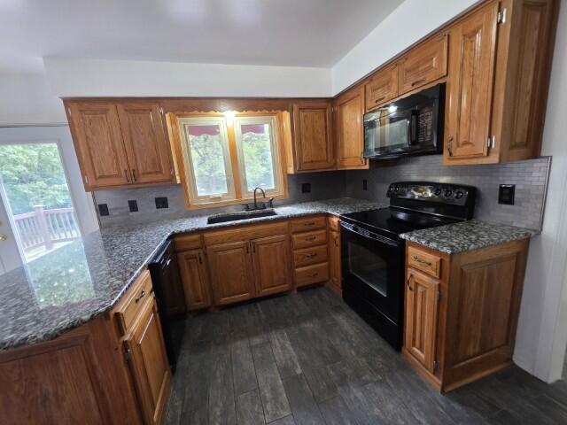1549 Cox Lane South Property Photo 9