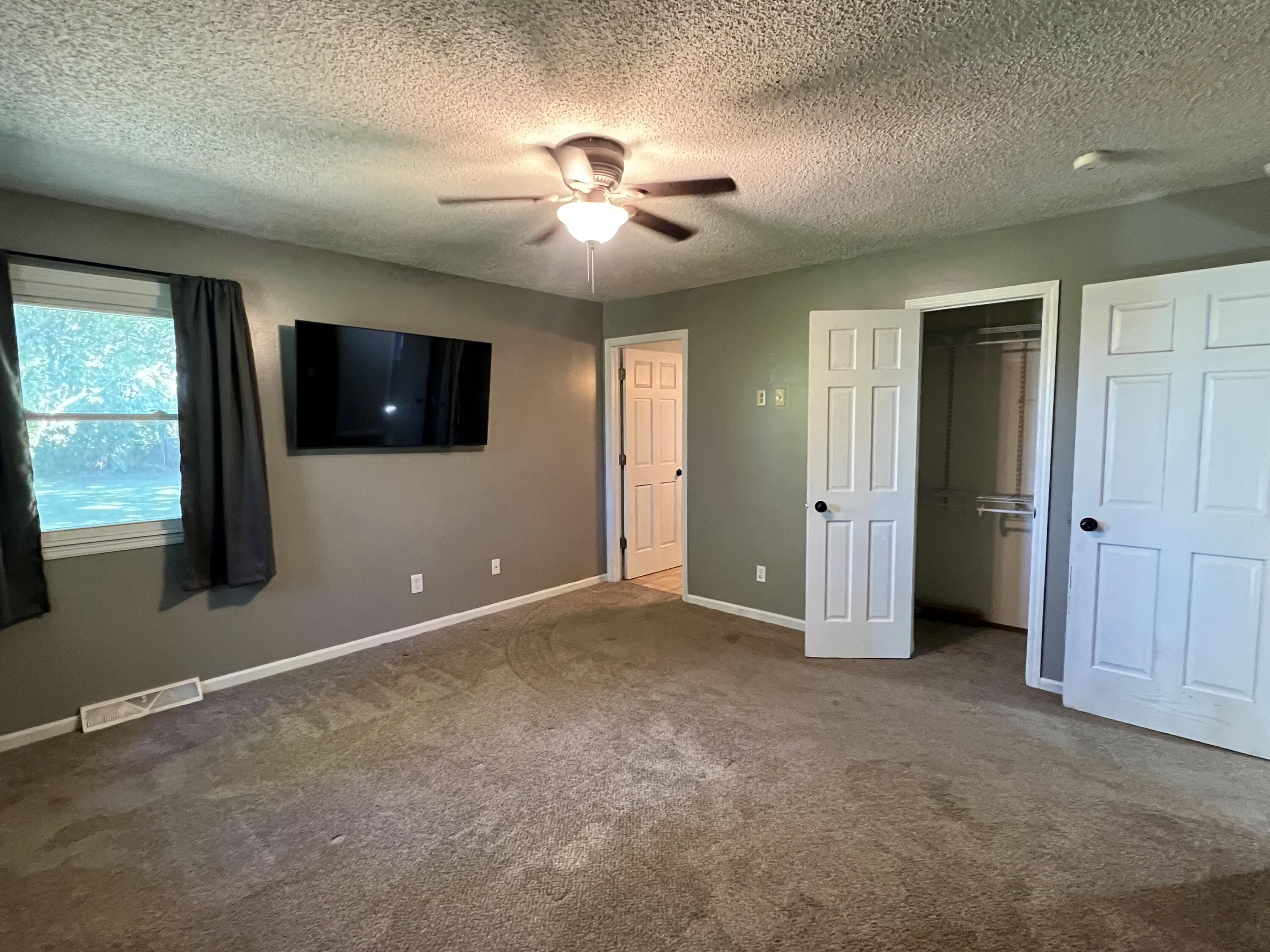 6290 North Alan Avenue Property Photo 21