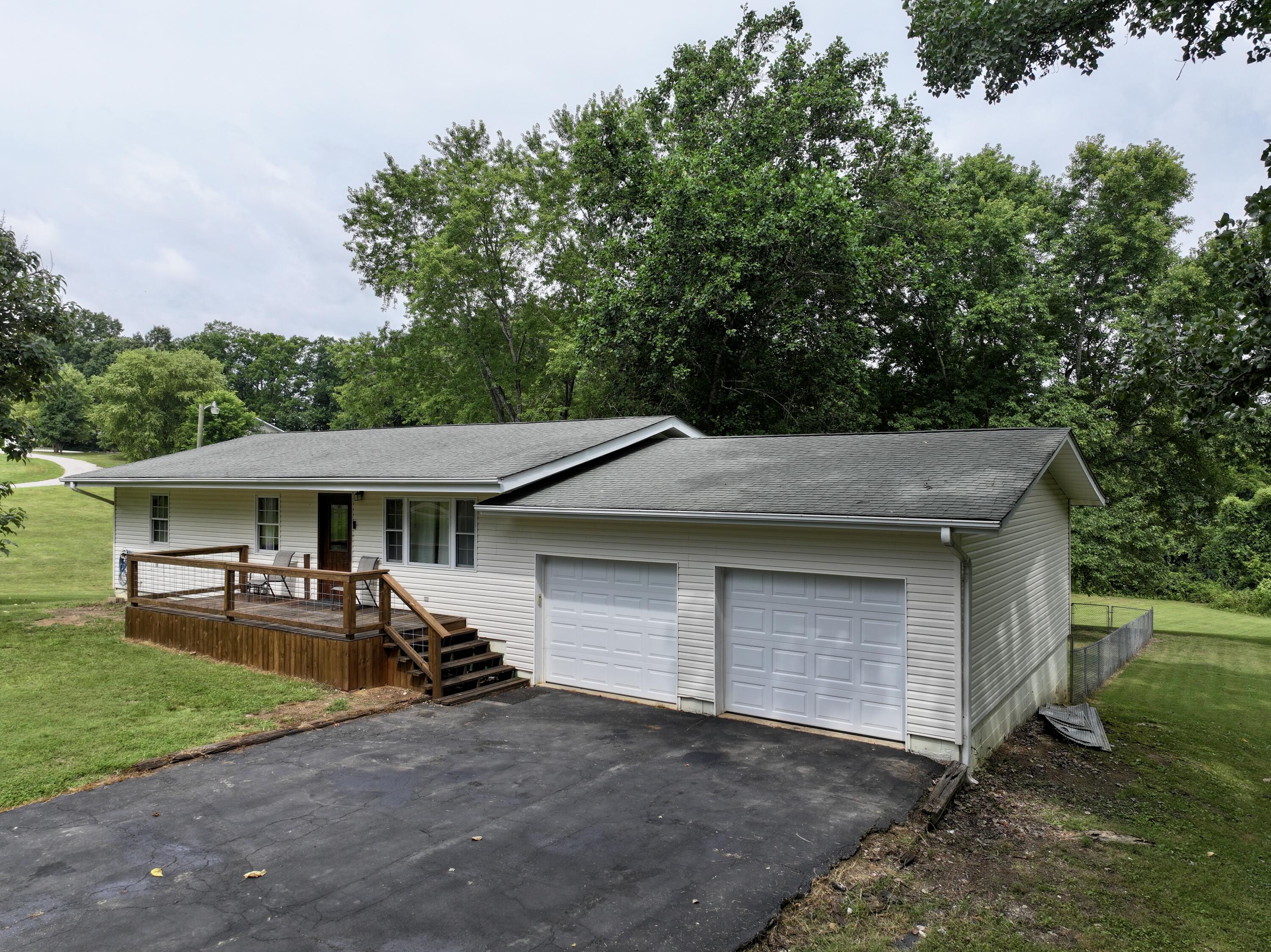 231 Carter County M 100 Property Photo 3