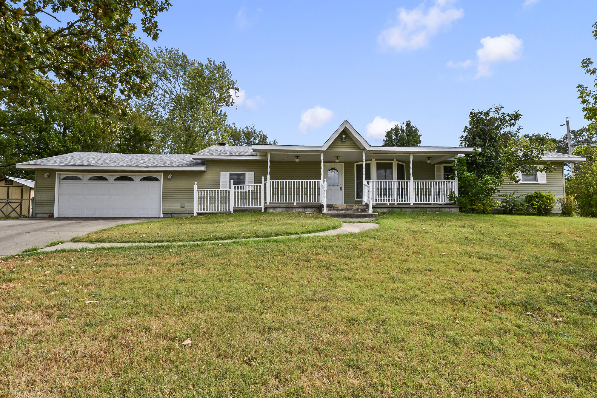 1261 West North Street Property Photo 1