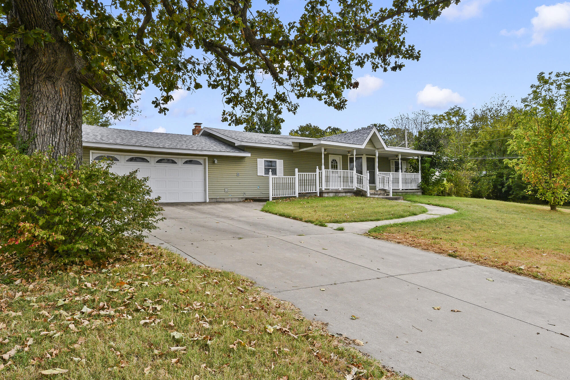 1261 West North Street Property Photo 3