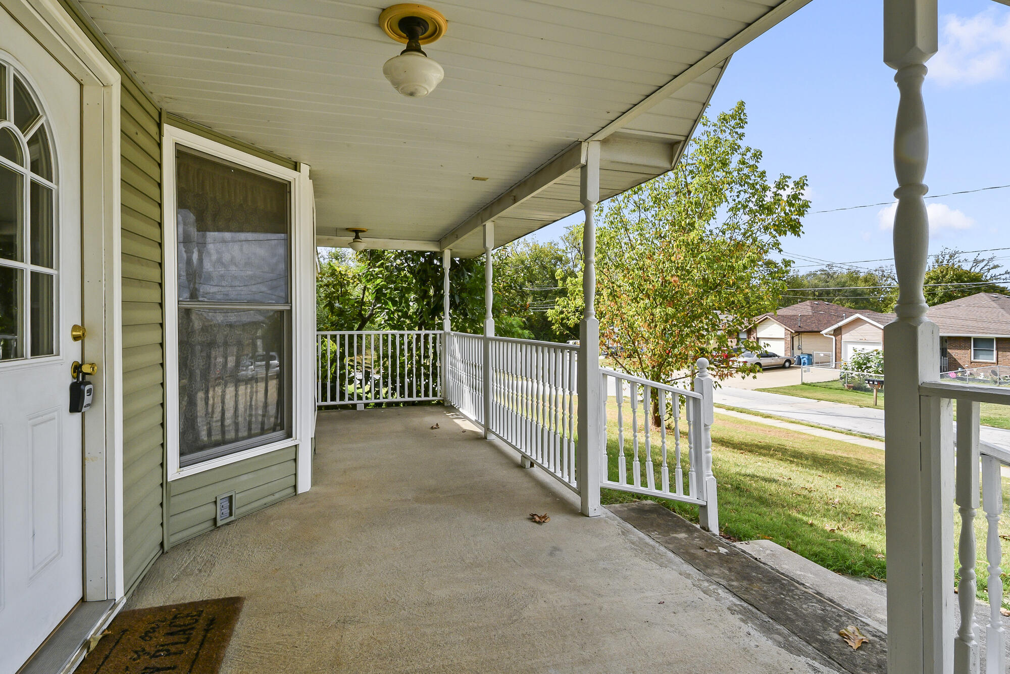 1261 West North Street Property Photo 7