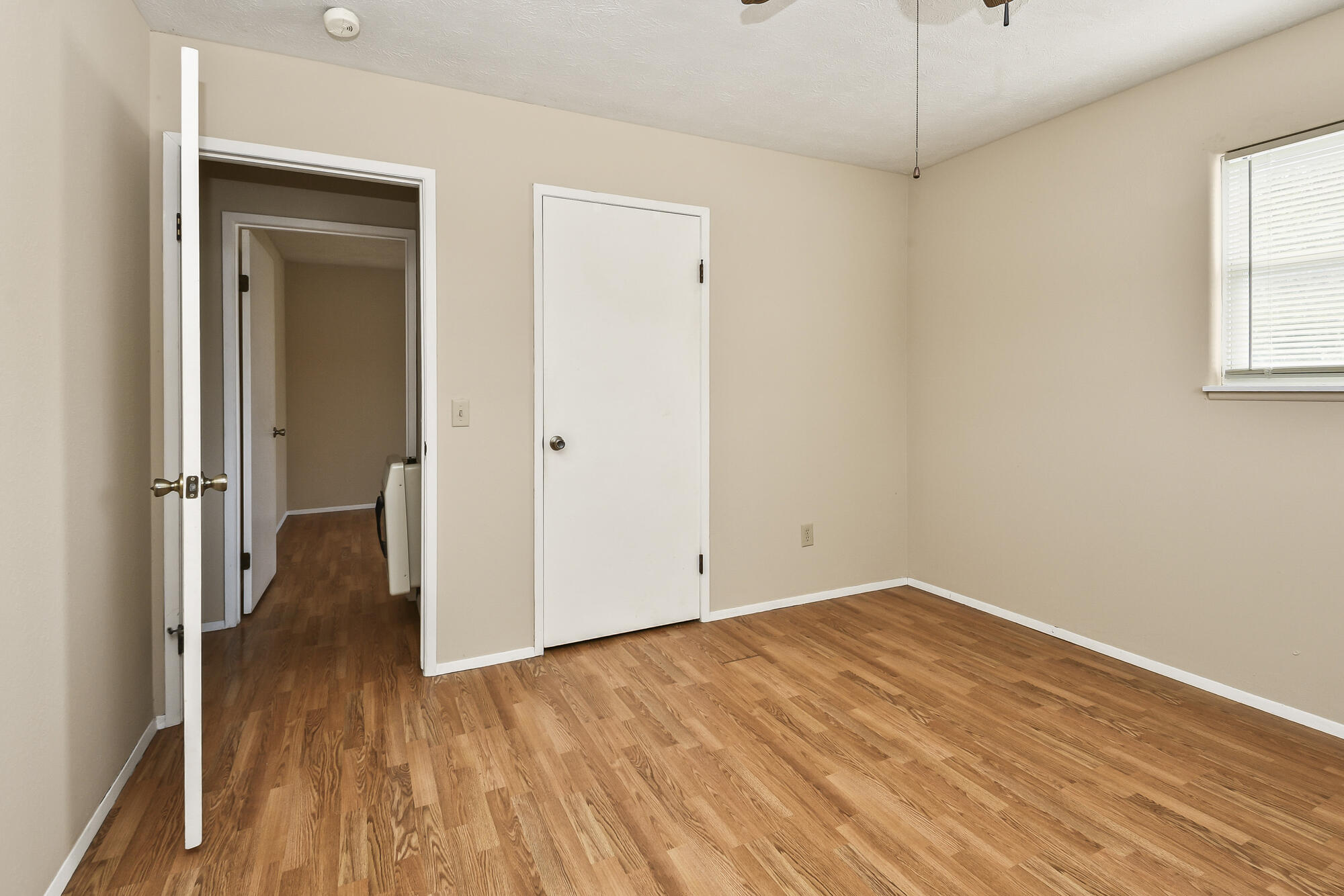 1261 West North Street Property Photo 26