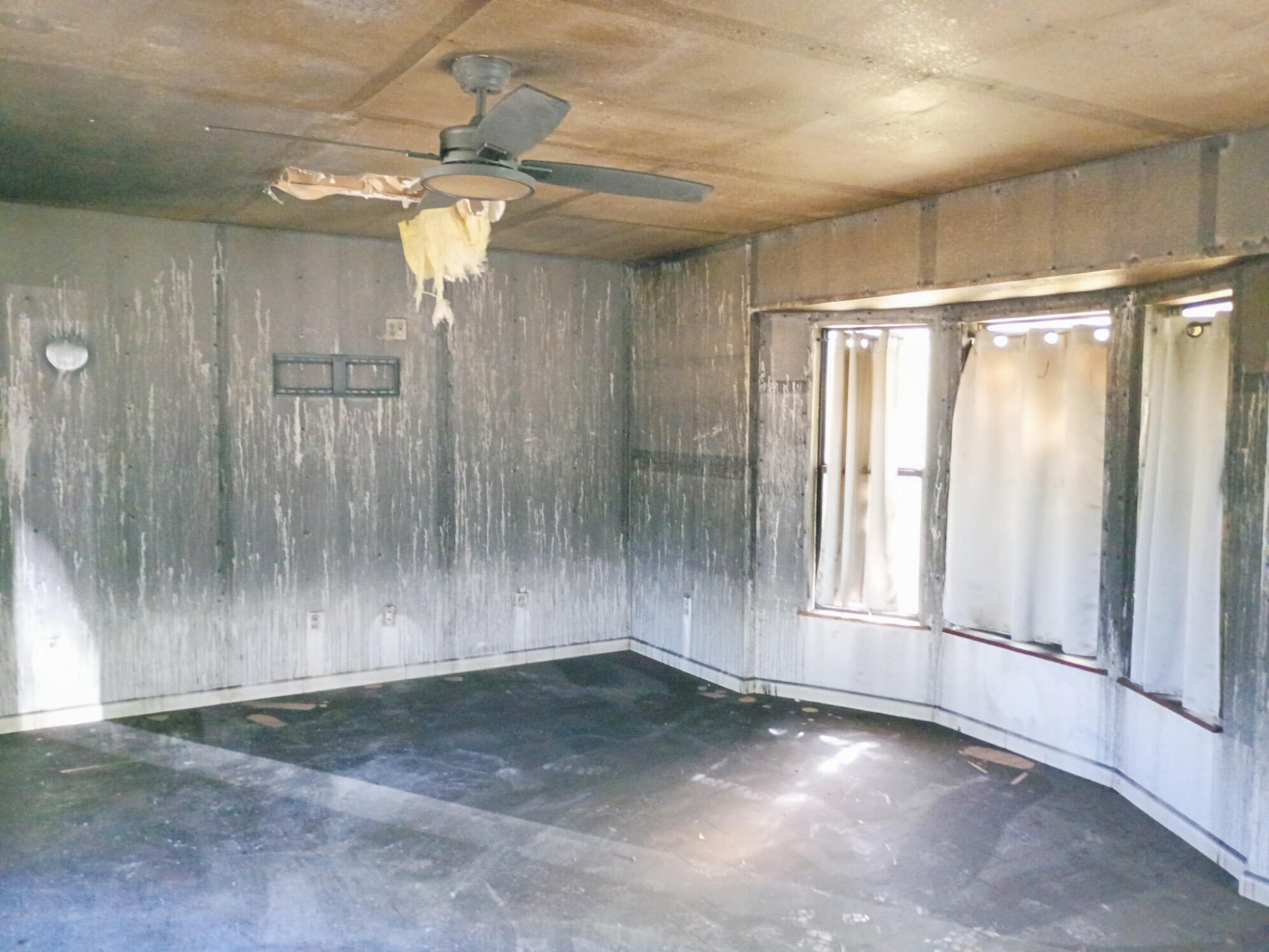 557 East Church Street Property Photo 7