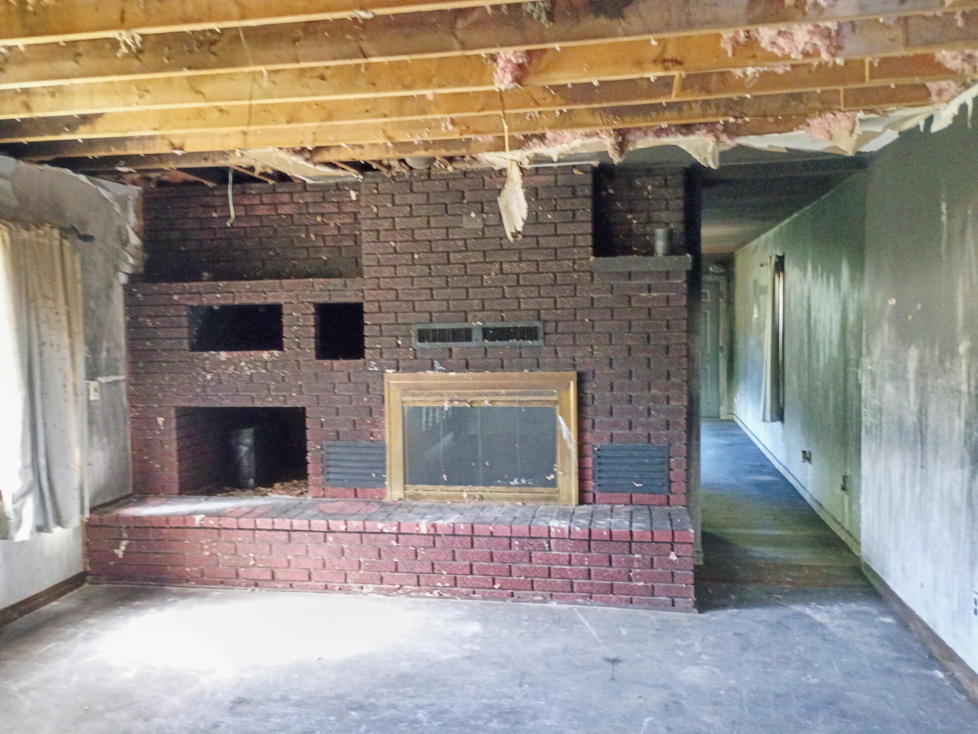 557 East Church Street Property Photo 9