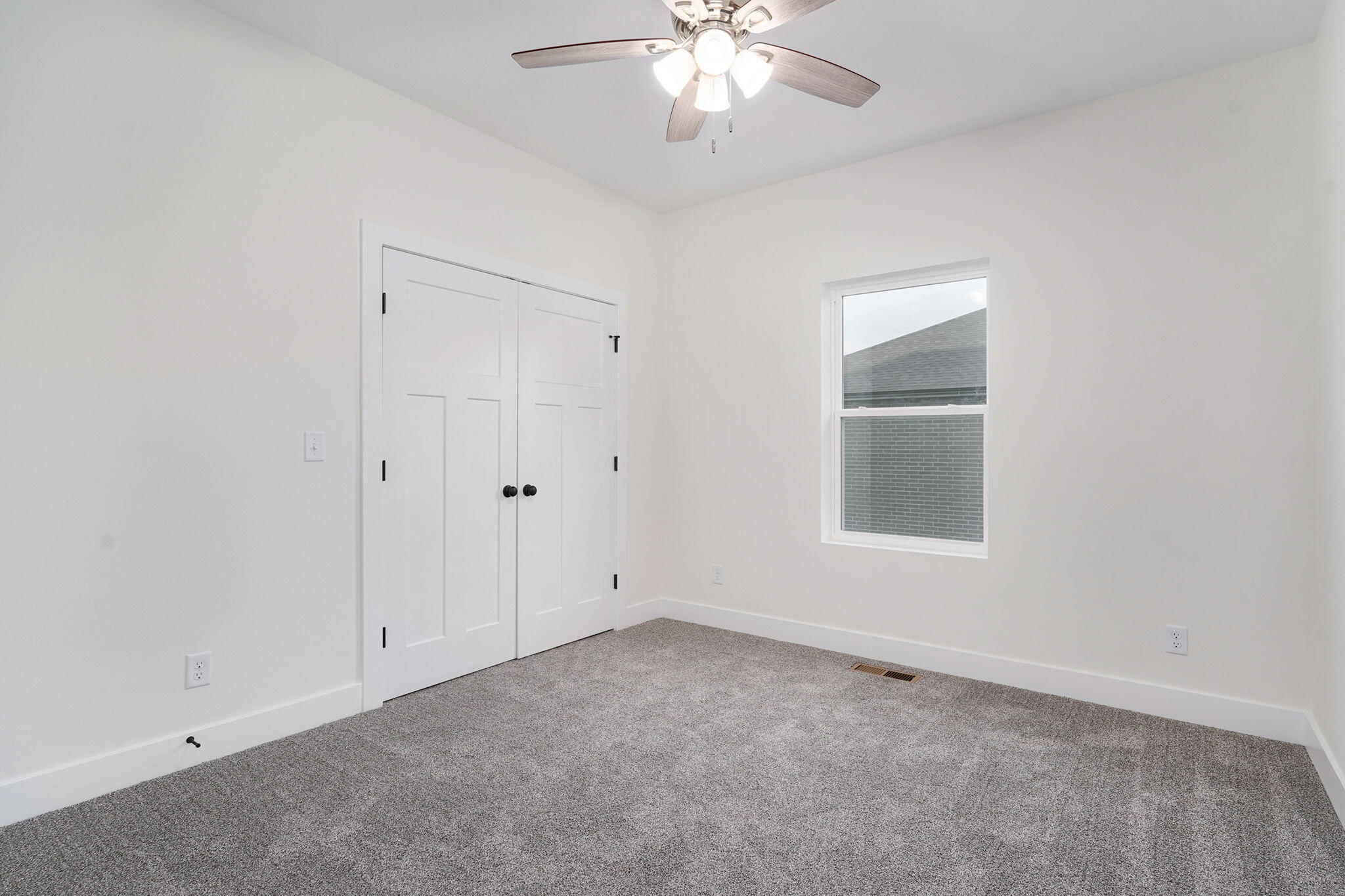1003 West Jay Street Property Photo 24