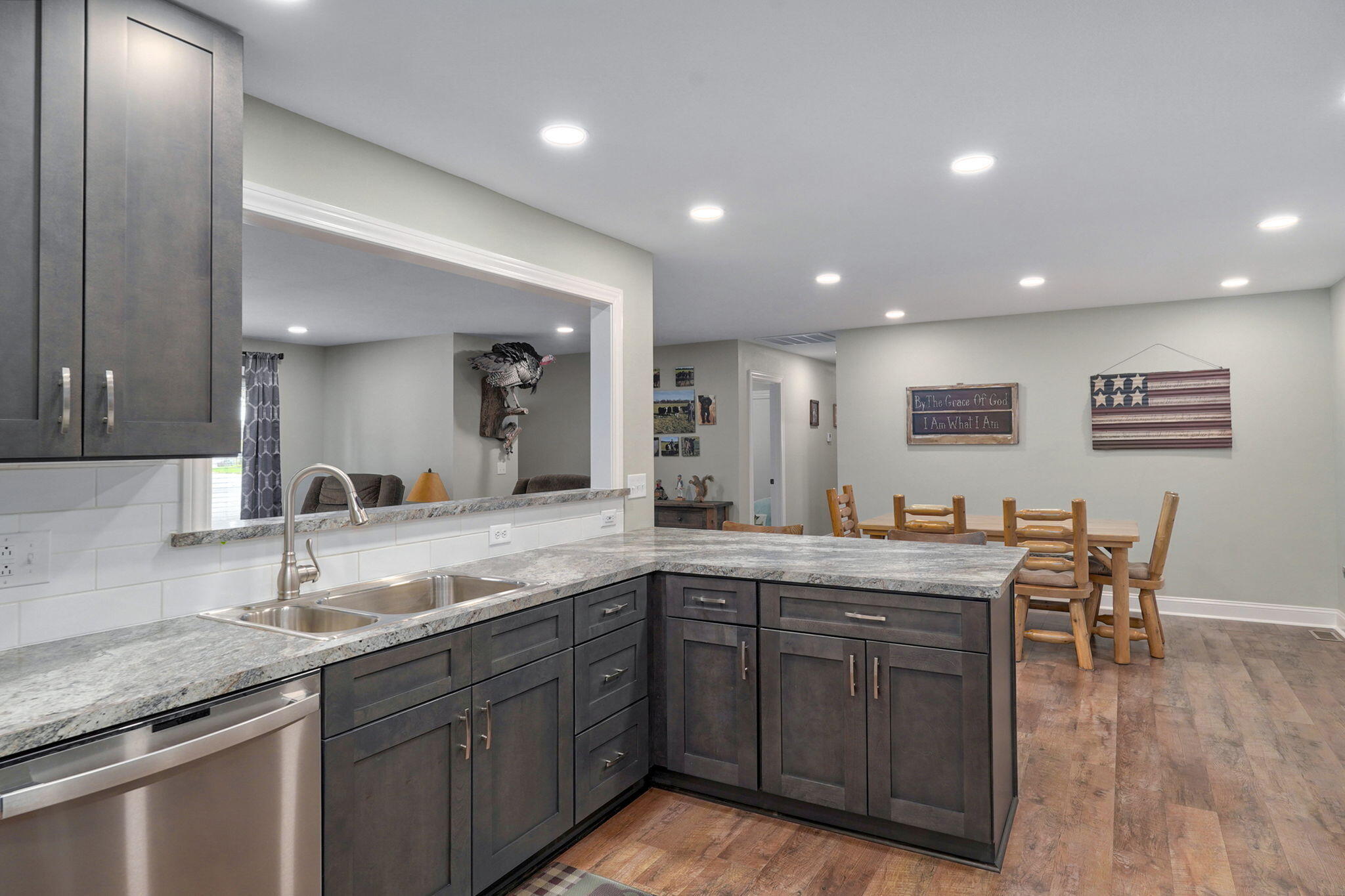 530 Oak Lane Property Photo 8