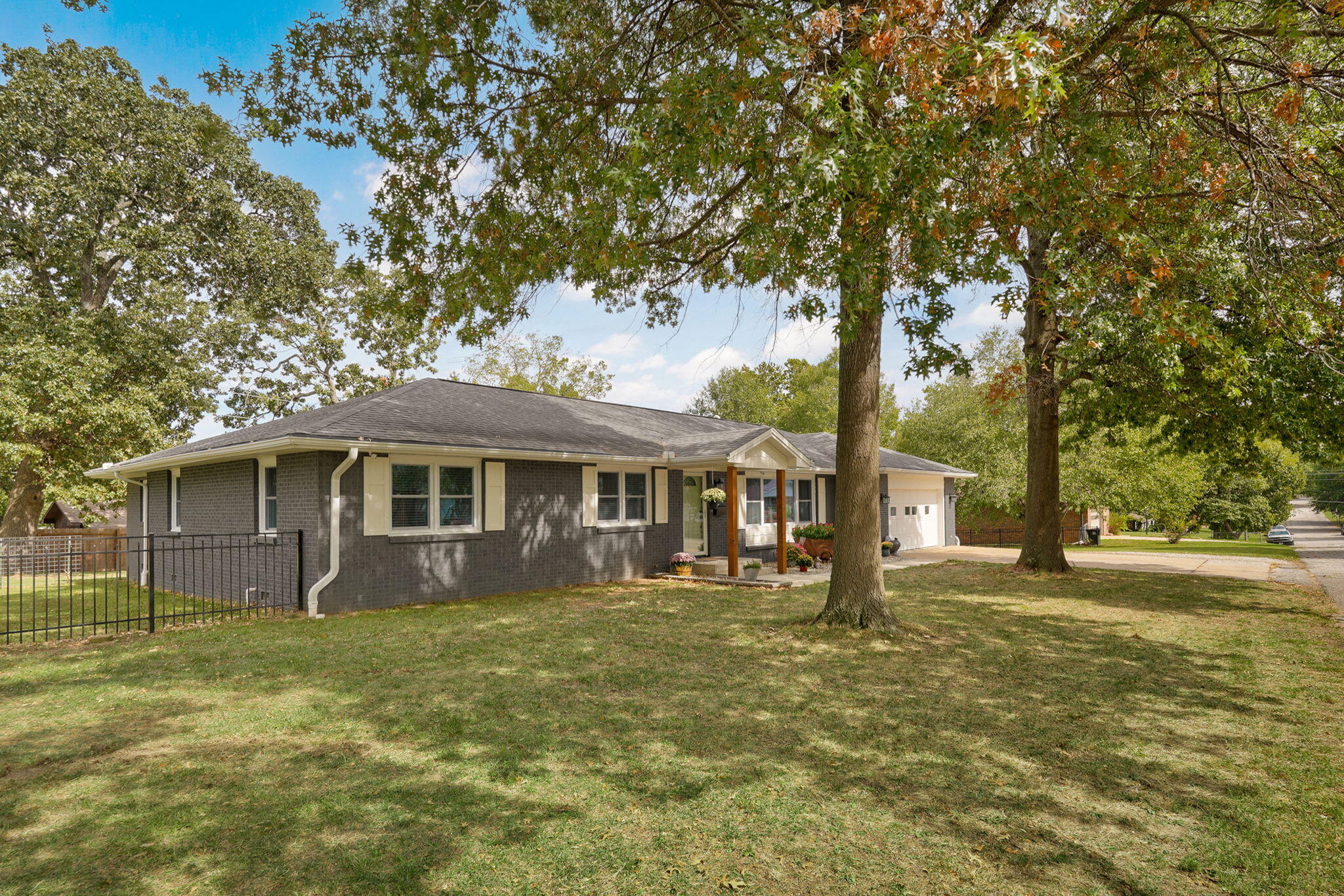 530 Oak Lane Property Photo 39