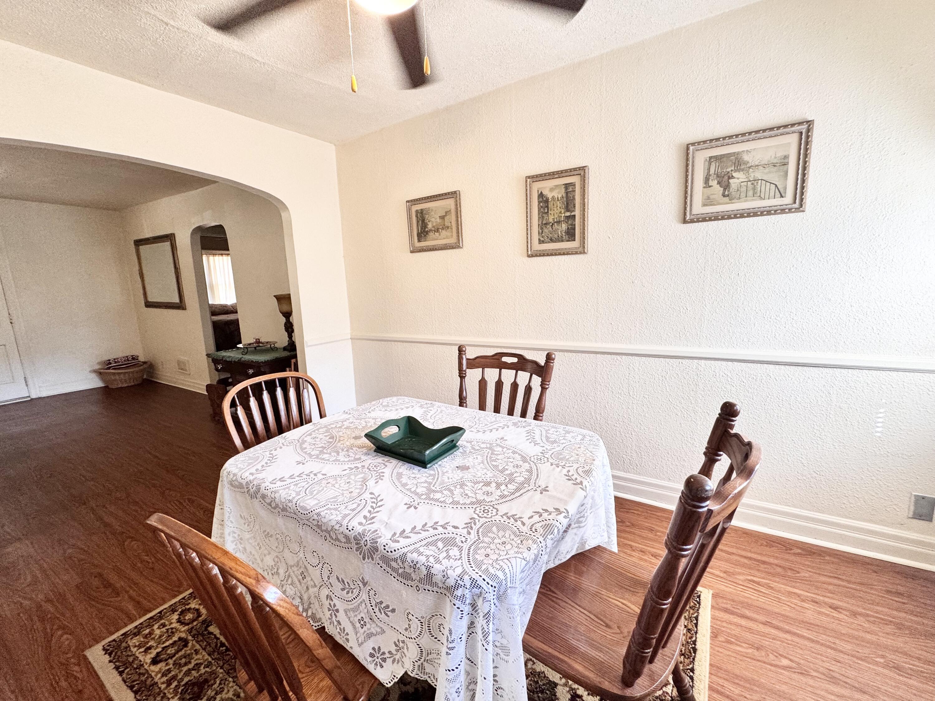 1016 East Cherokee Street Property Photo 4