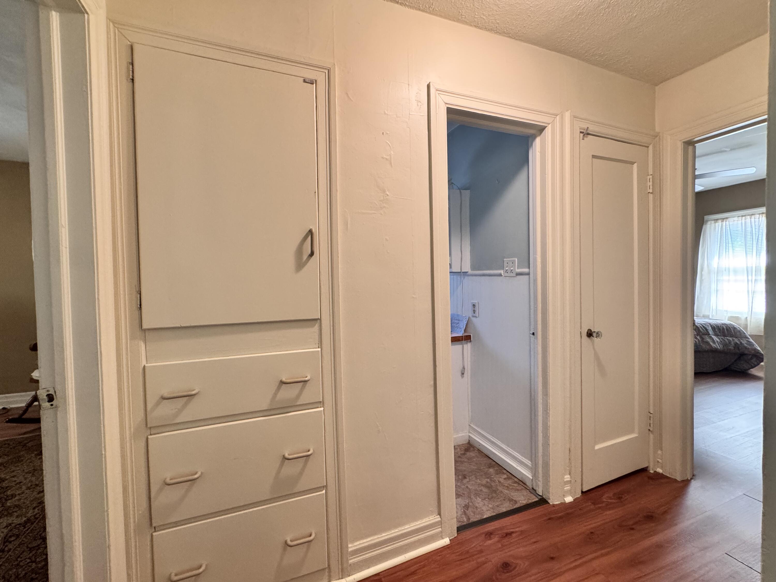 1016 East Cherokee Street Property Photo 8