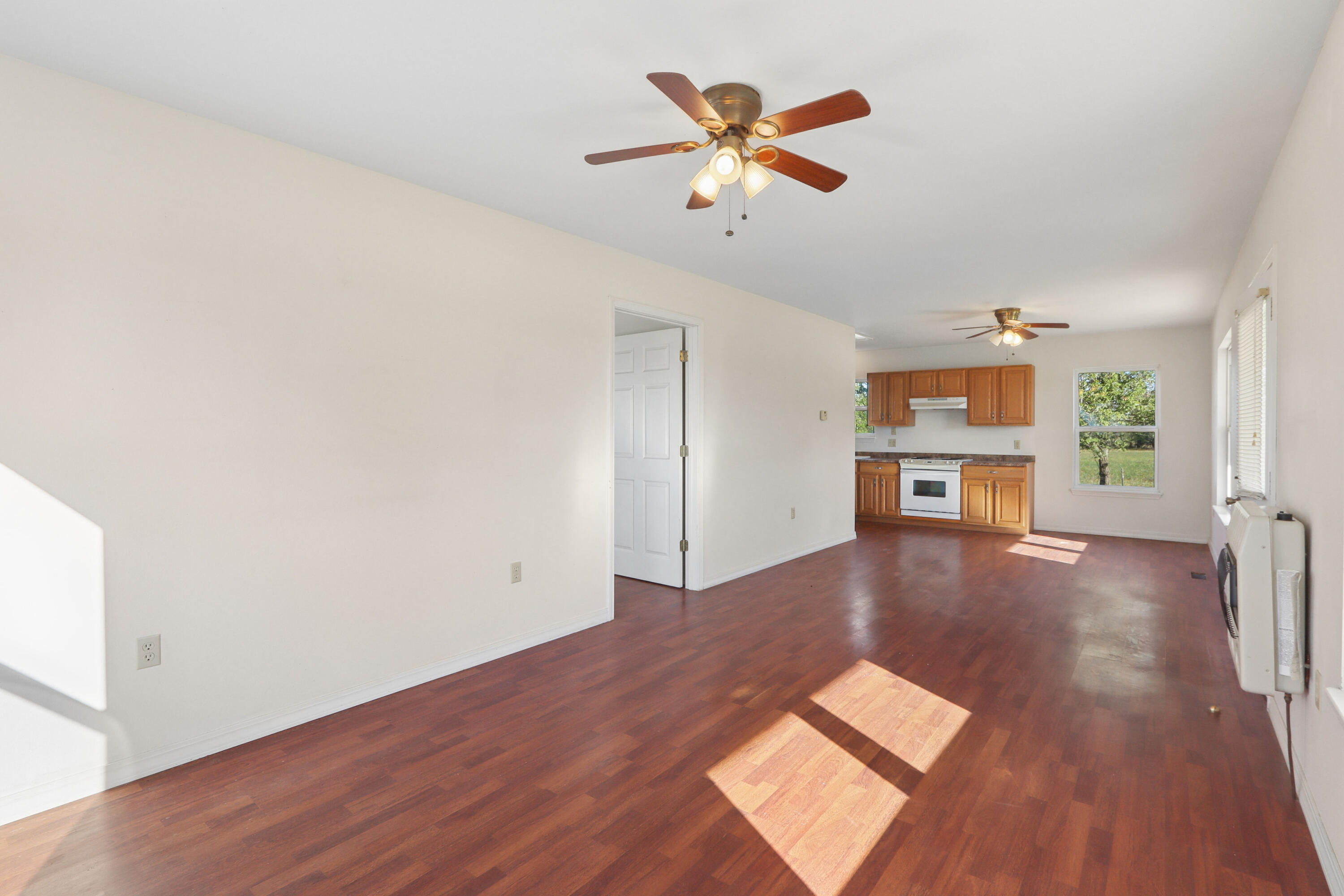 487 East Dade 152 Property Photo 4