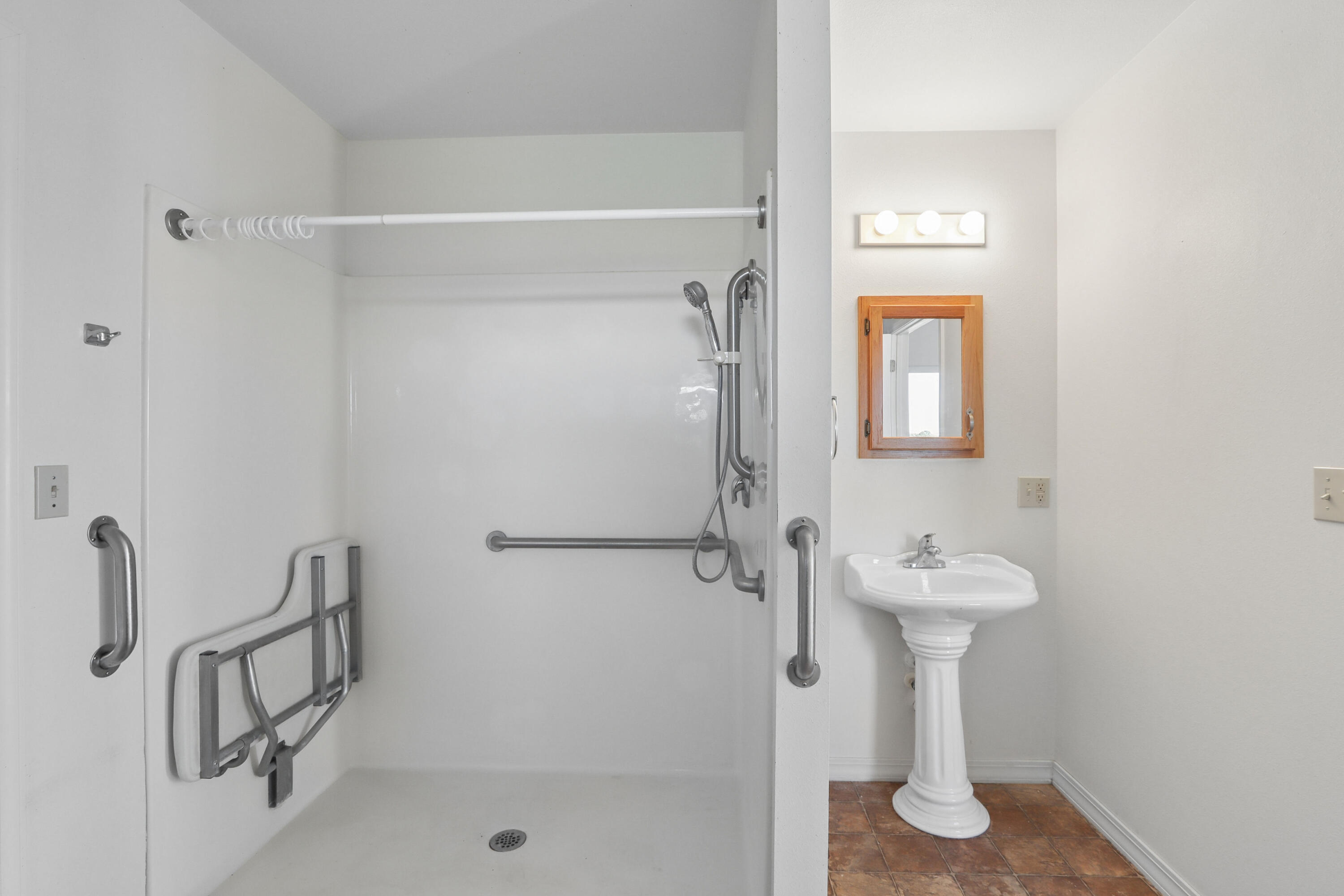 487 East Dade 152 Property Photo 14